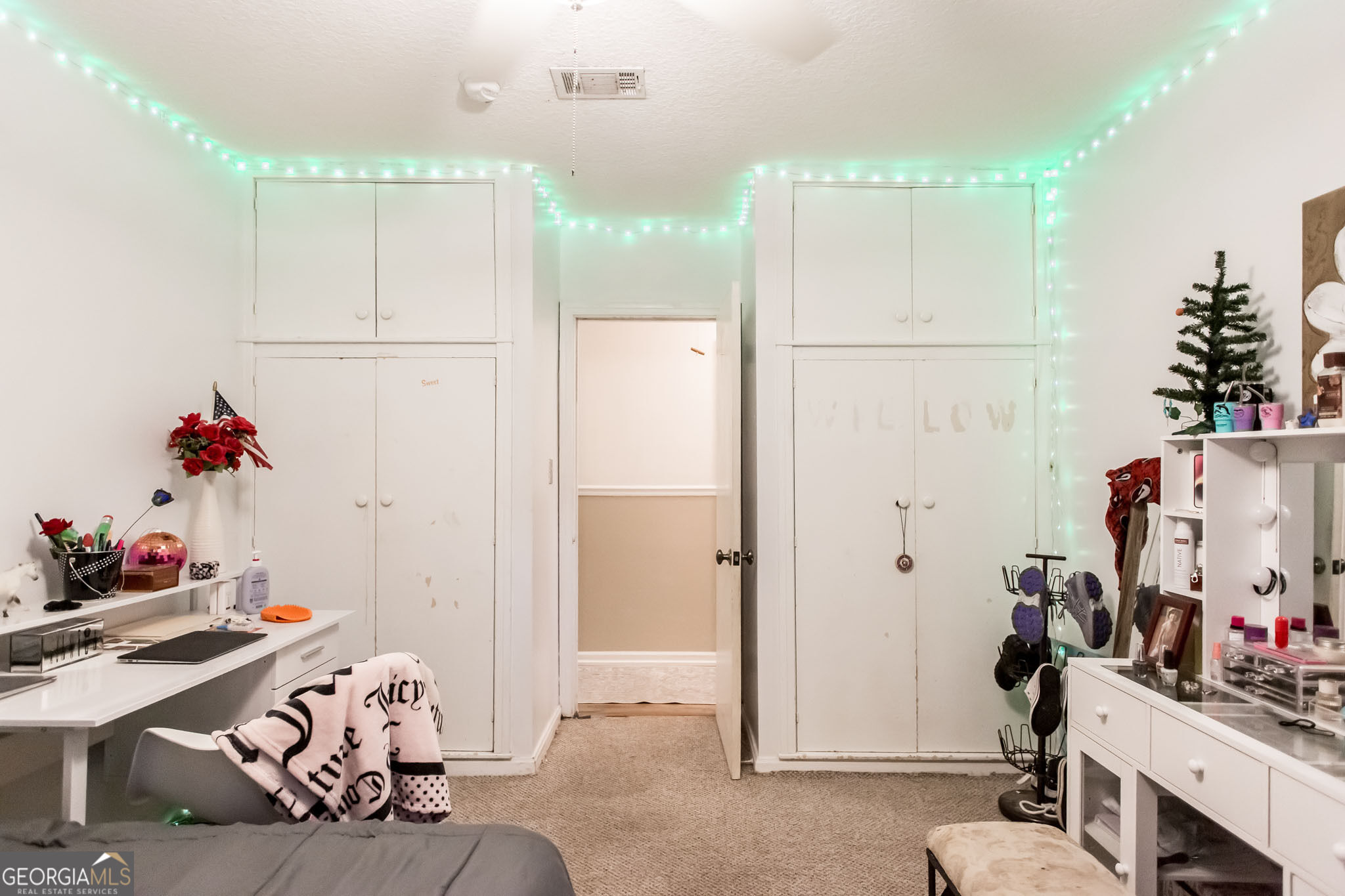 1112 Hill Street Property Photo 31