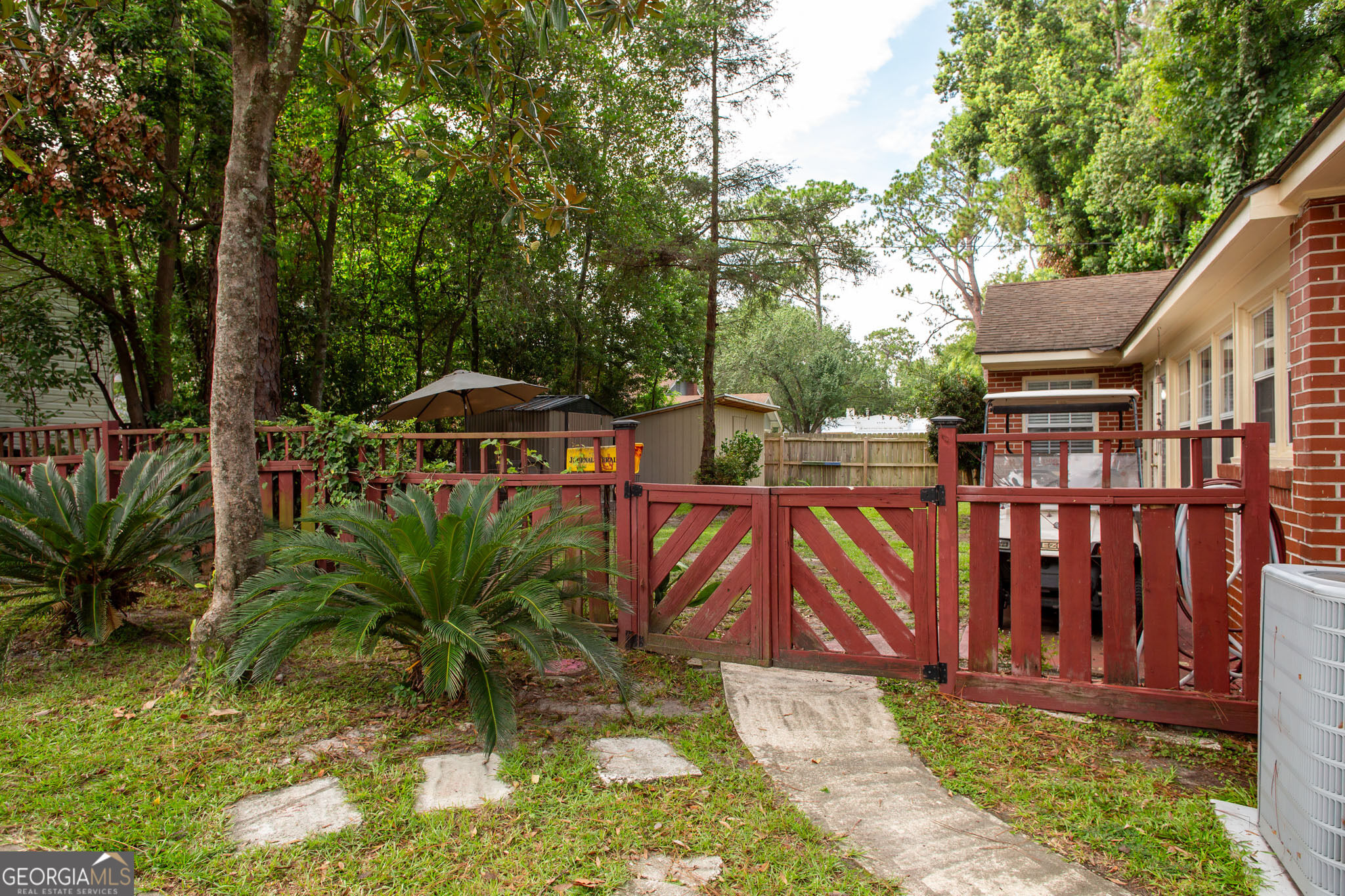 1112 Hill Street Property Photo 45