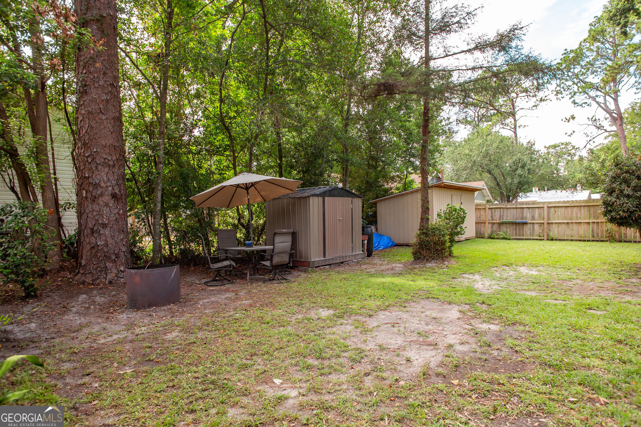 1112 Hill Street Property Photo 46