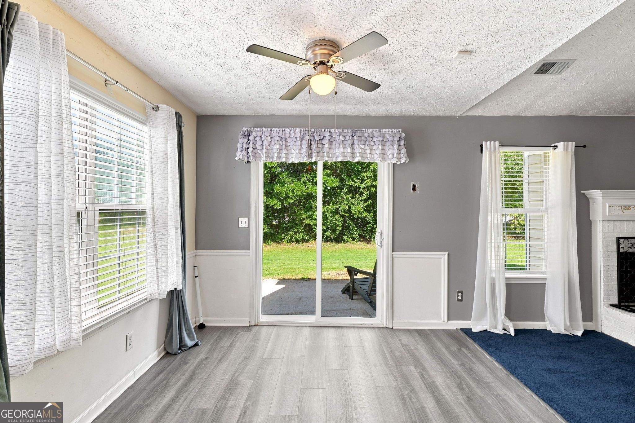 1648 Graystone Drive Property Photo 8