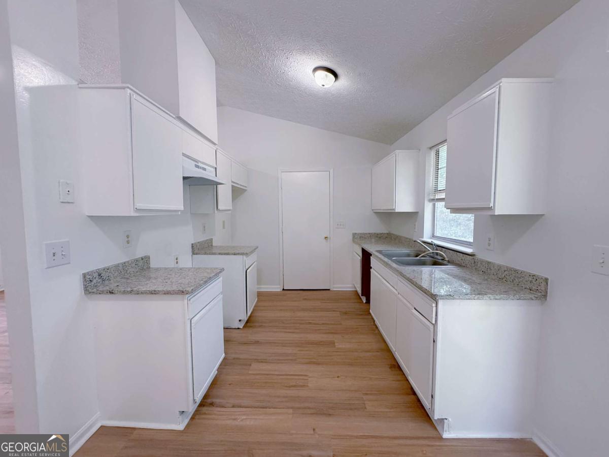 2509 Corner Stone Trail Property Photo 7