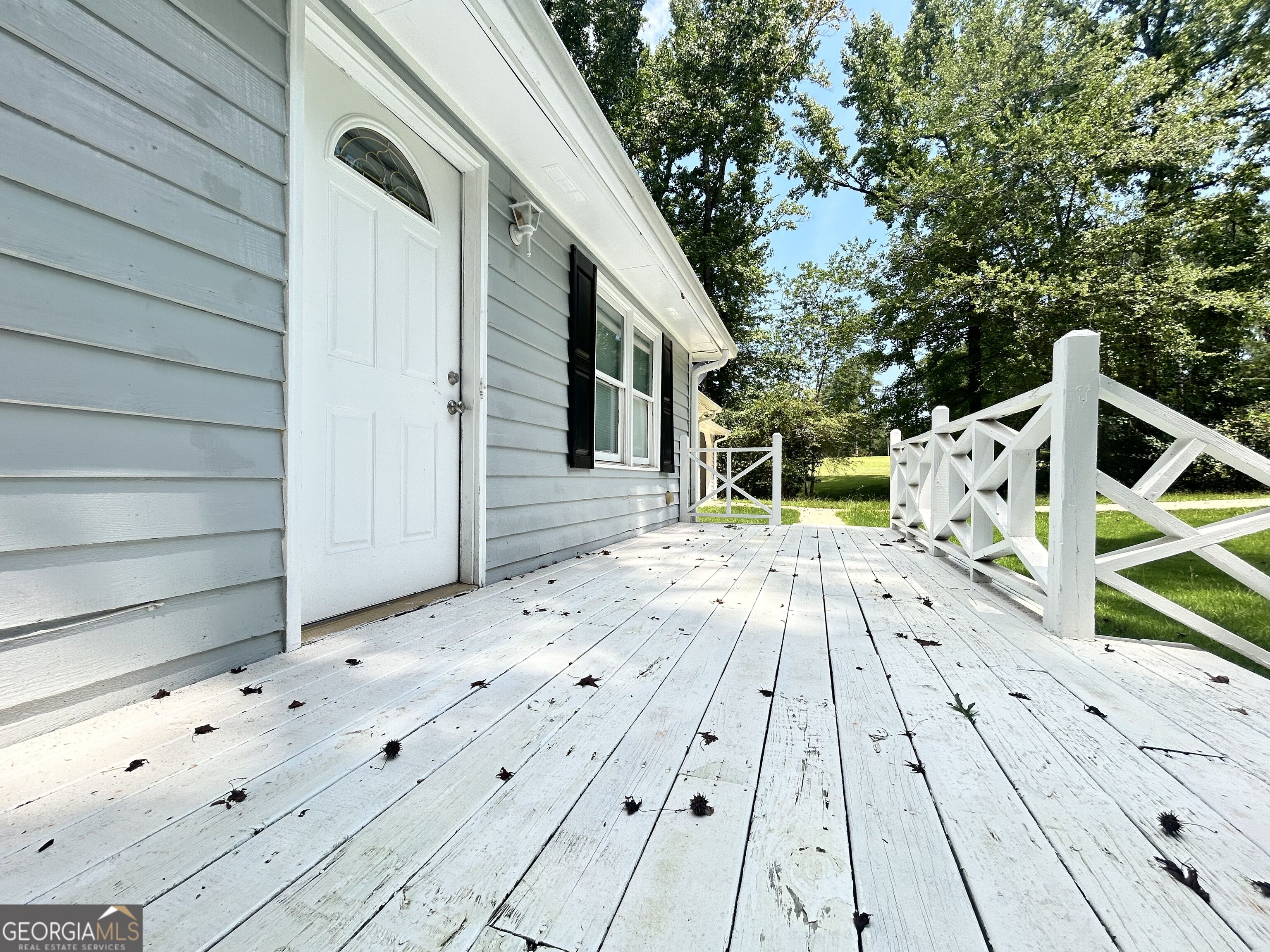 110 Roberts Road Property Photo 3