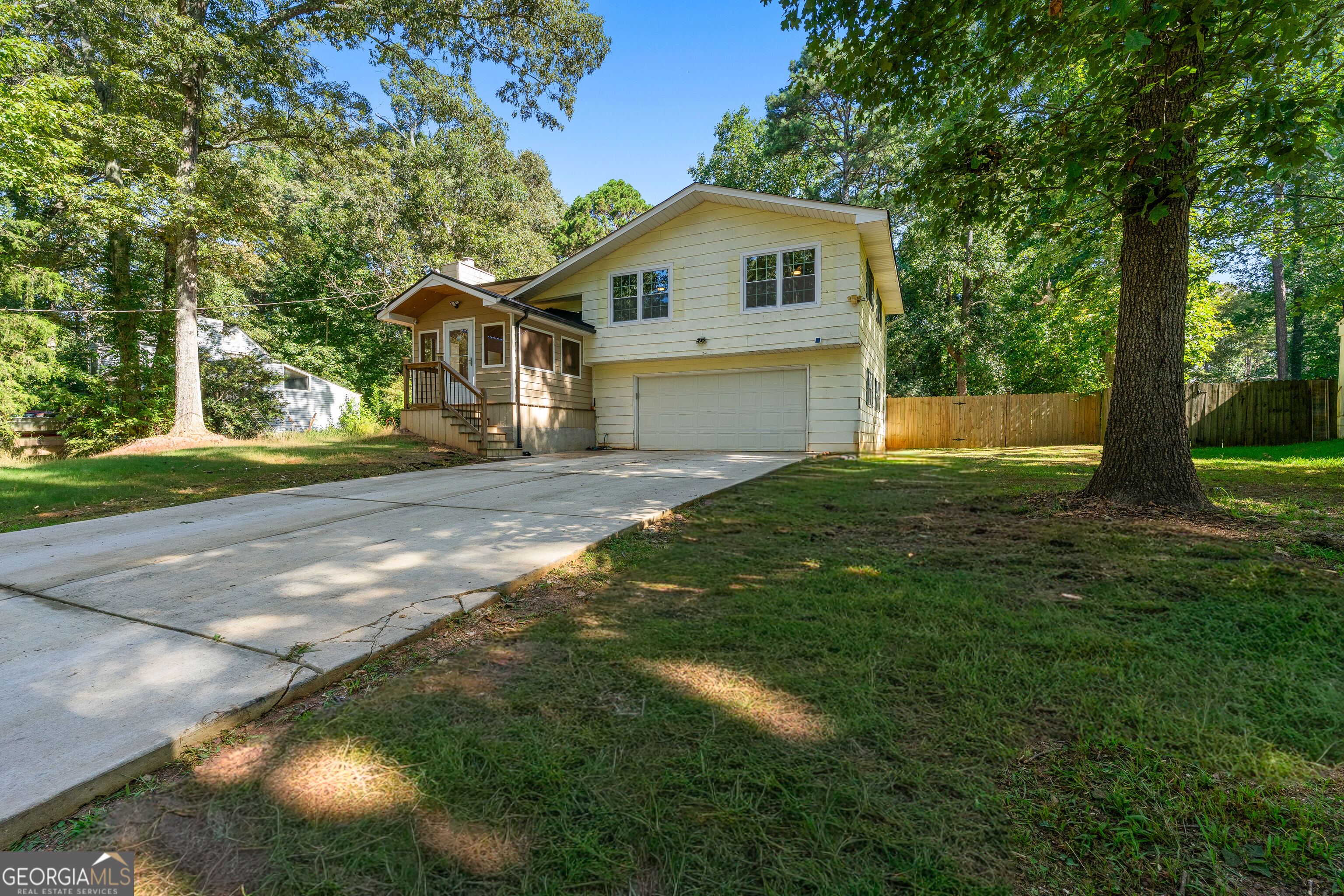 104 Park Place Property Photo 3