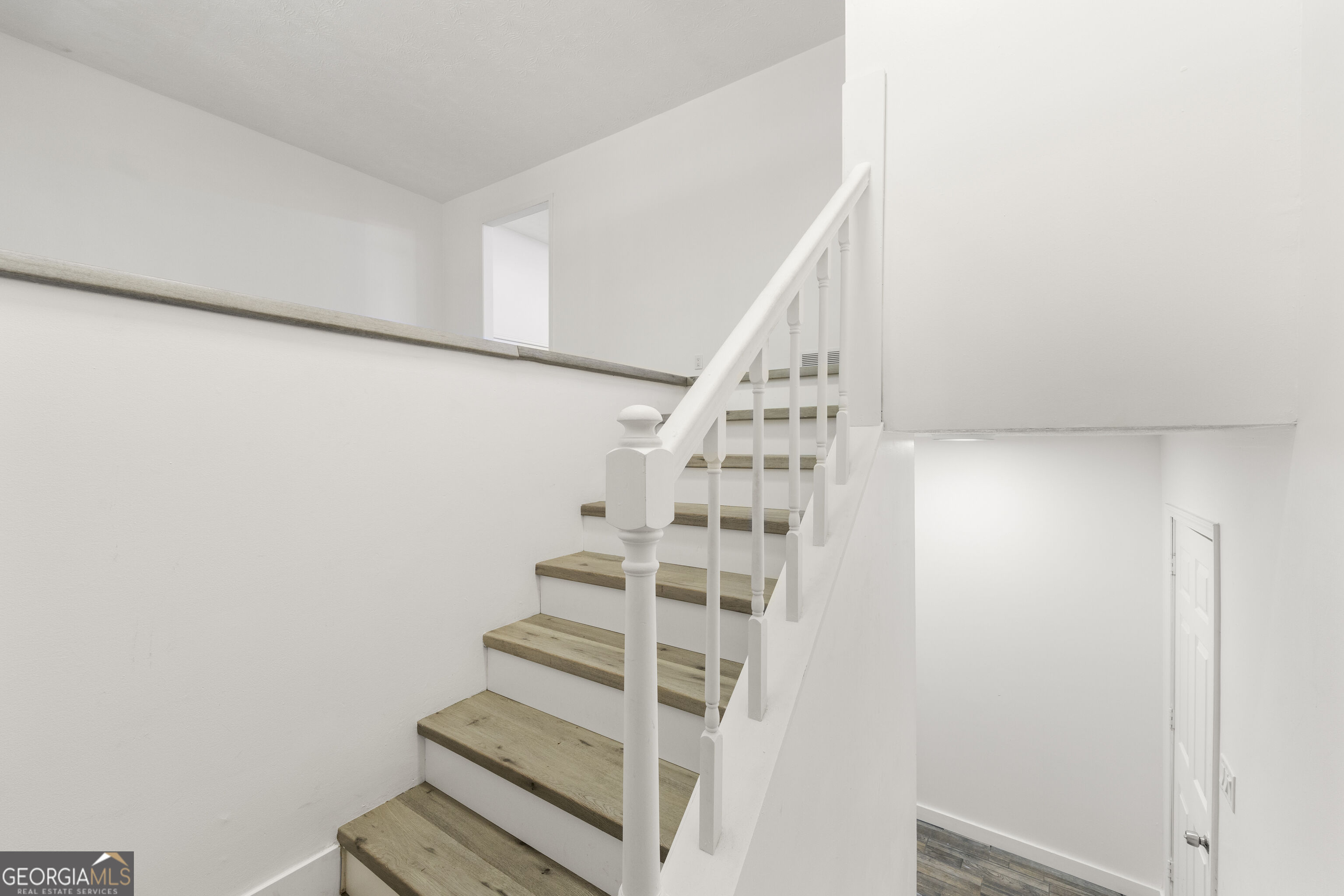 104 Park Place Property Photo 13