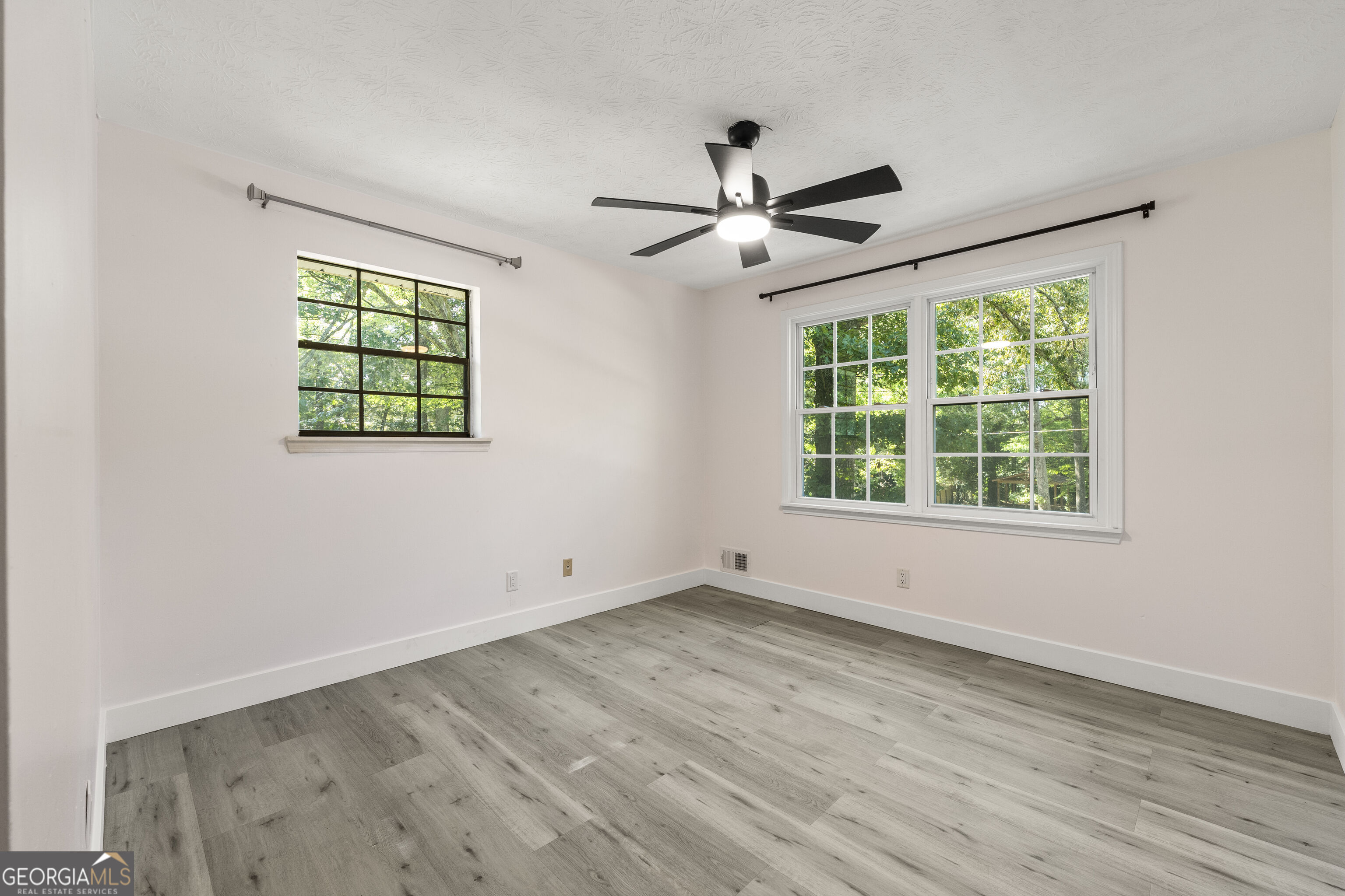 104 Park Place Property Photo 19
