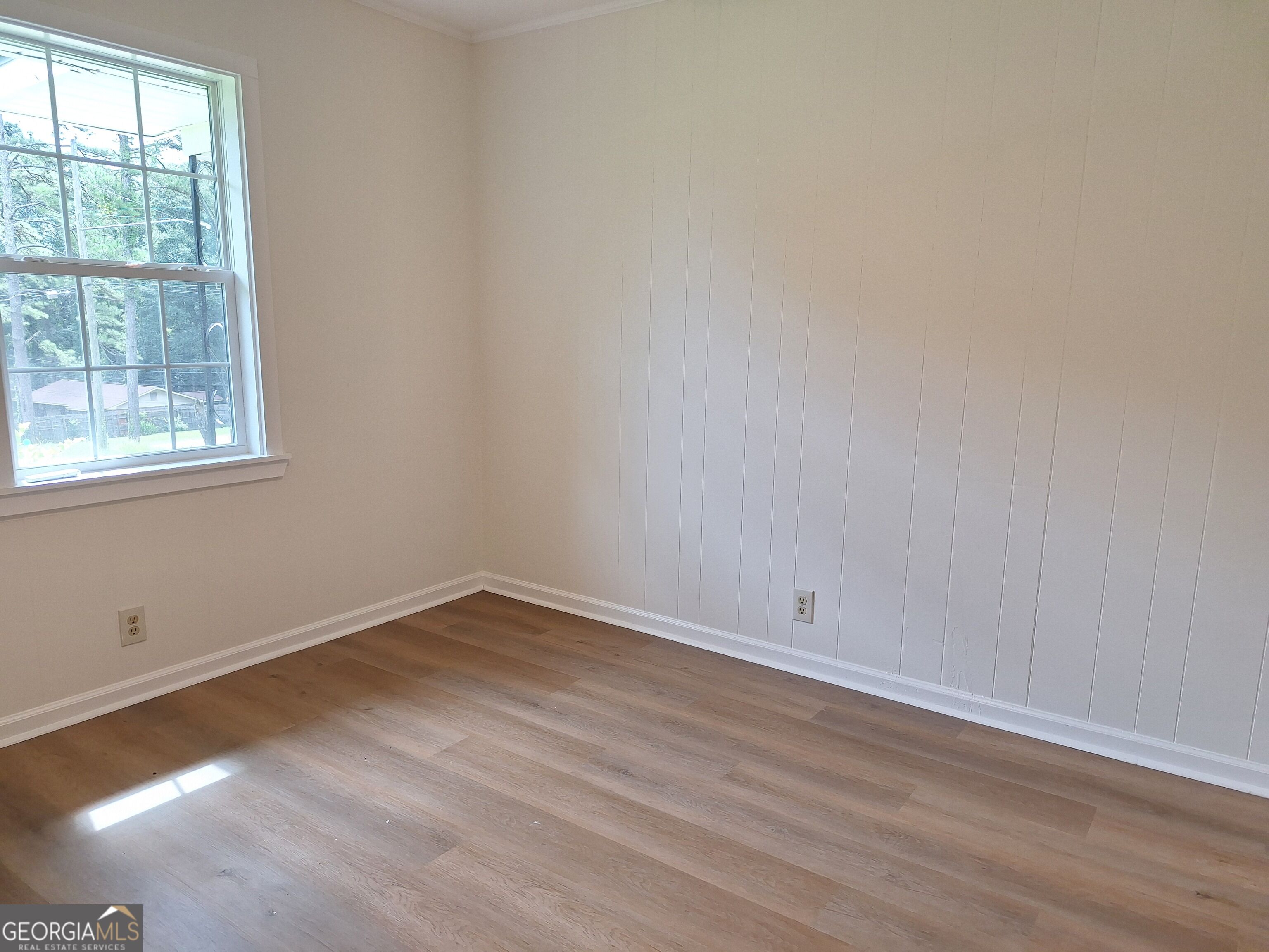 401 Fairwoods Drive Property Photo 9