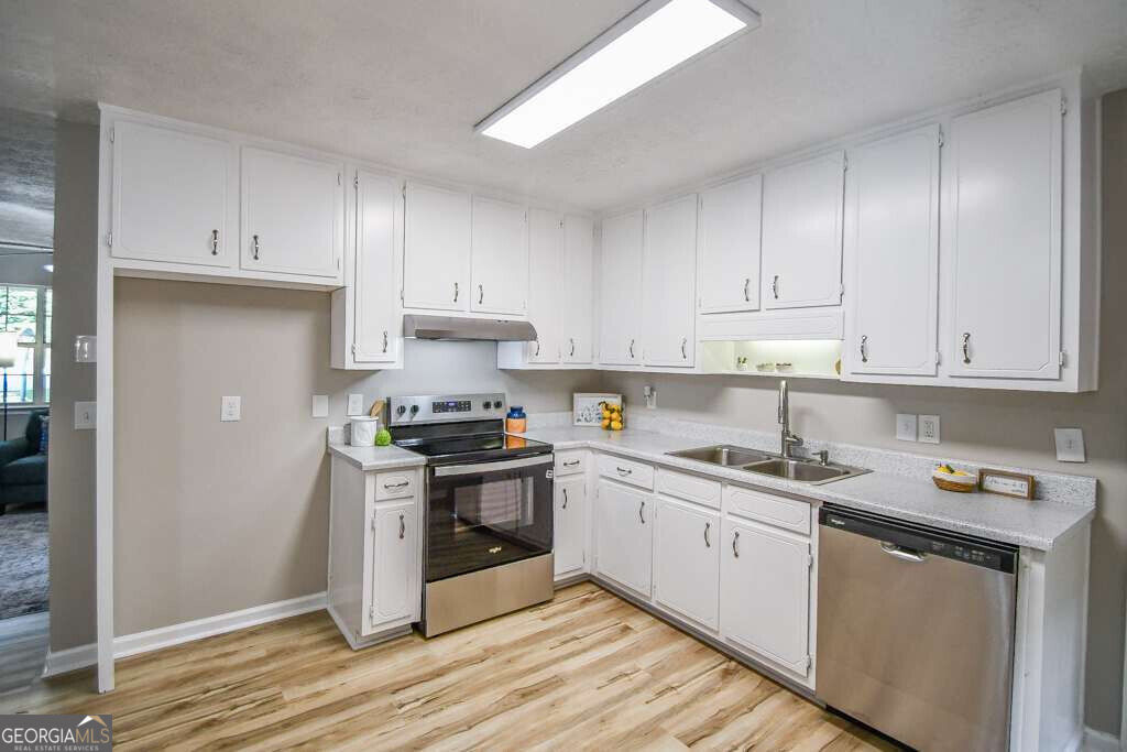110 E Country Woods Drive Property Photo 8