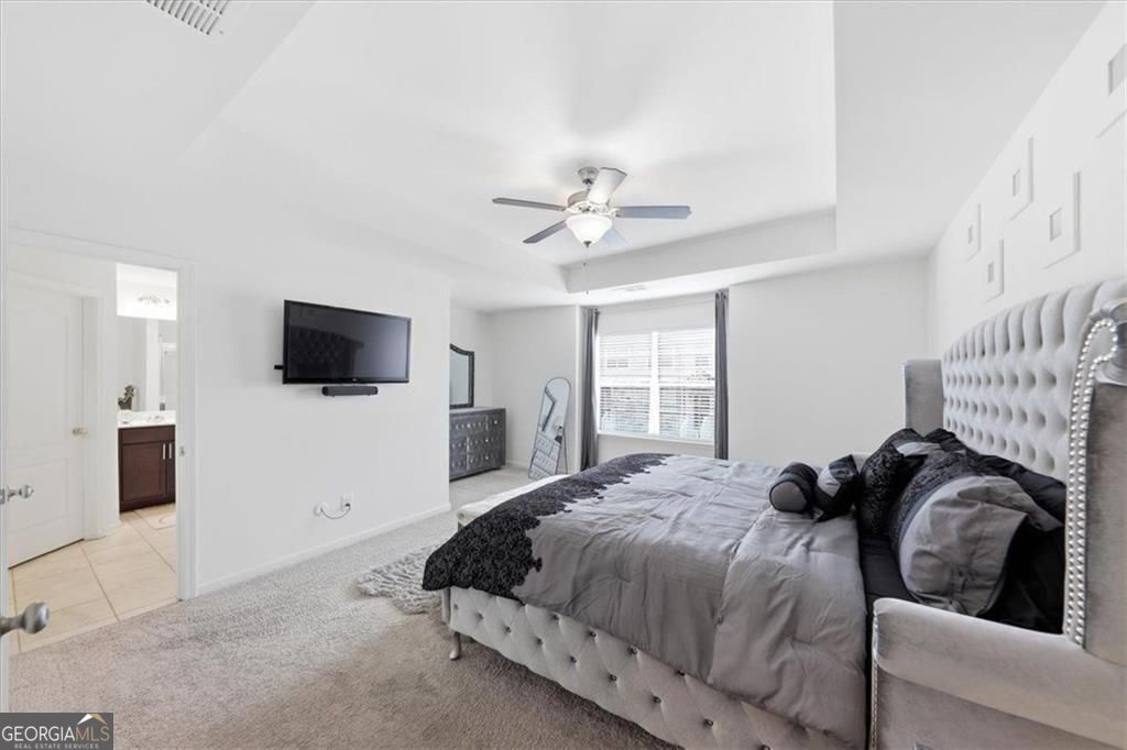 5527 Radford Loop Property Photo 15