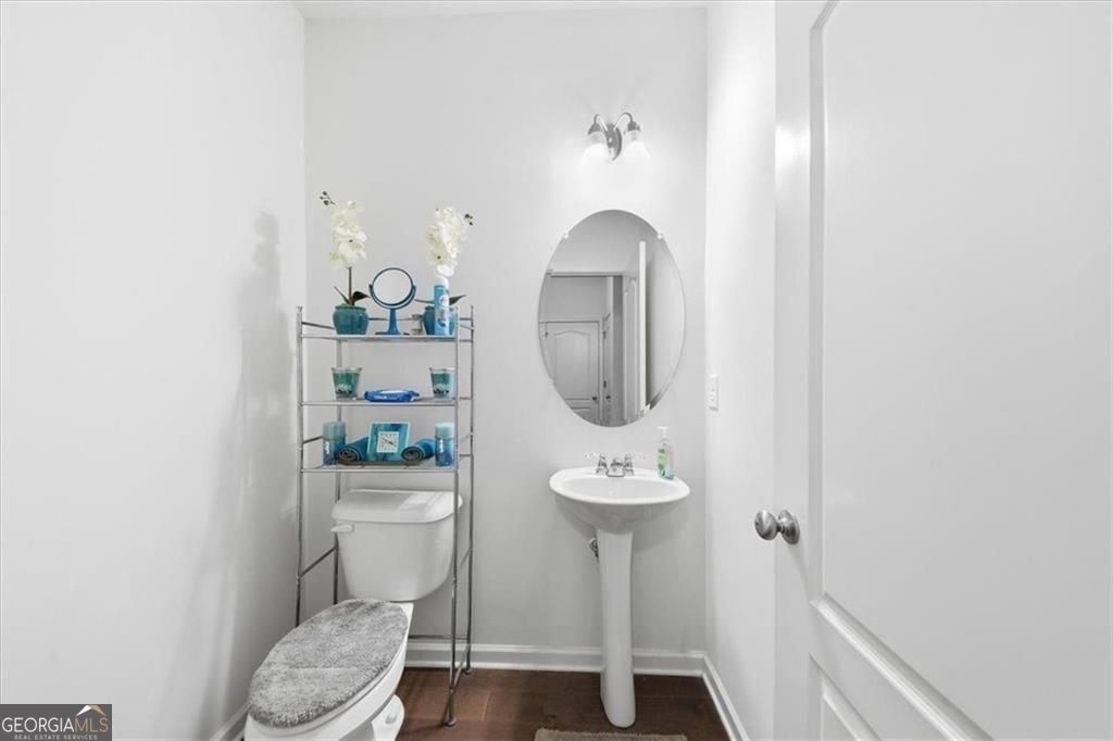 5527 Radford Loop Property Photo 24