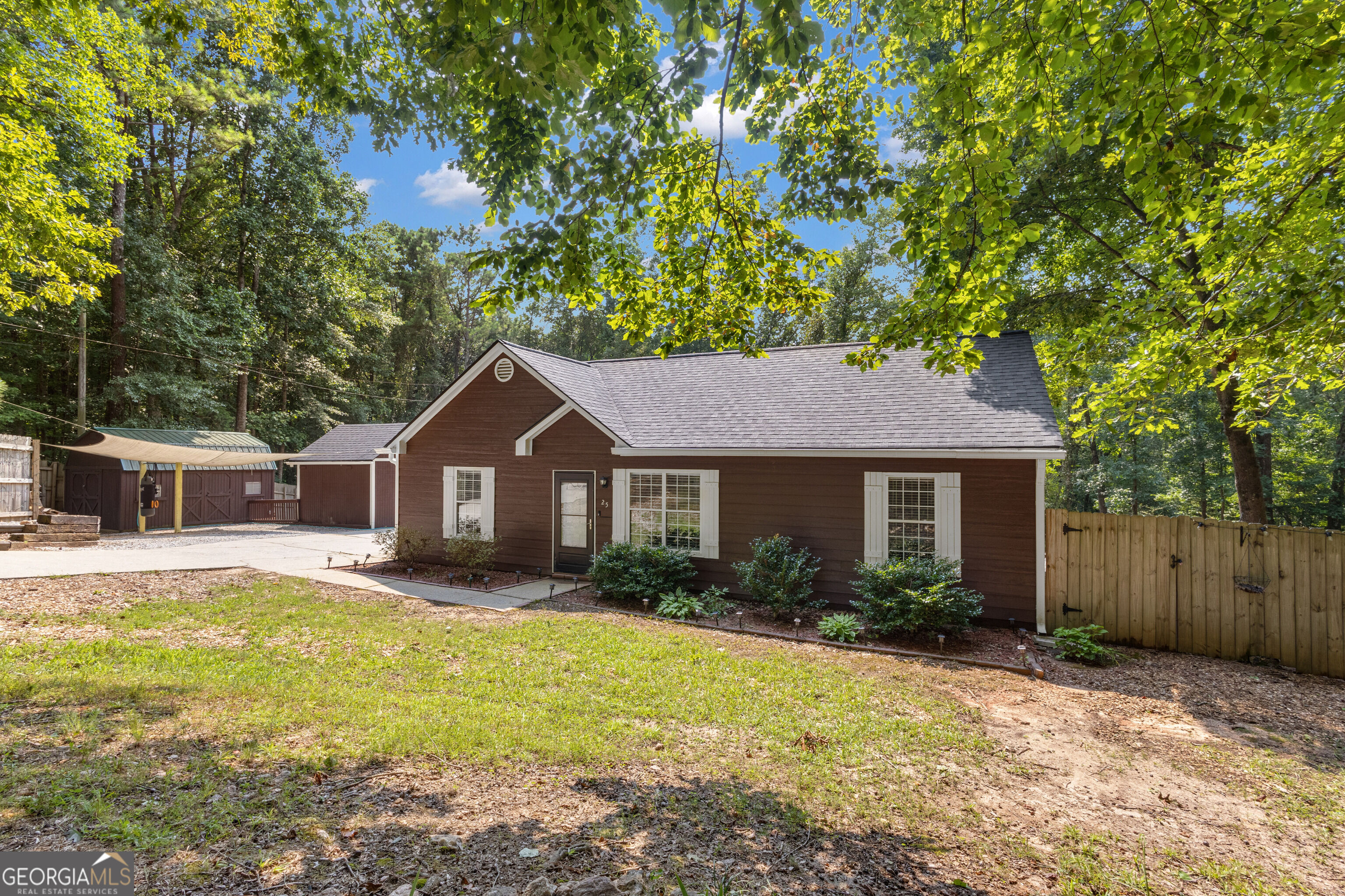 25 Overview Place Property Photo 2