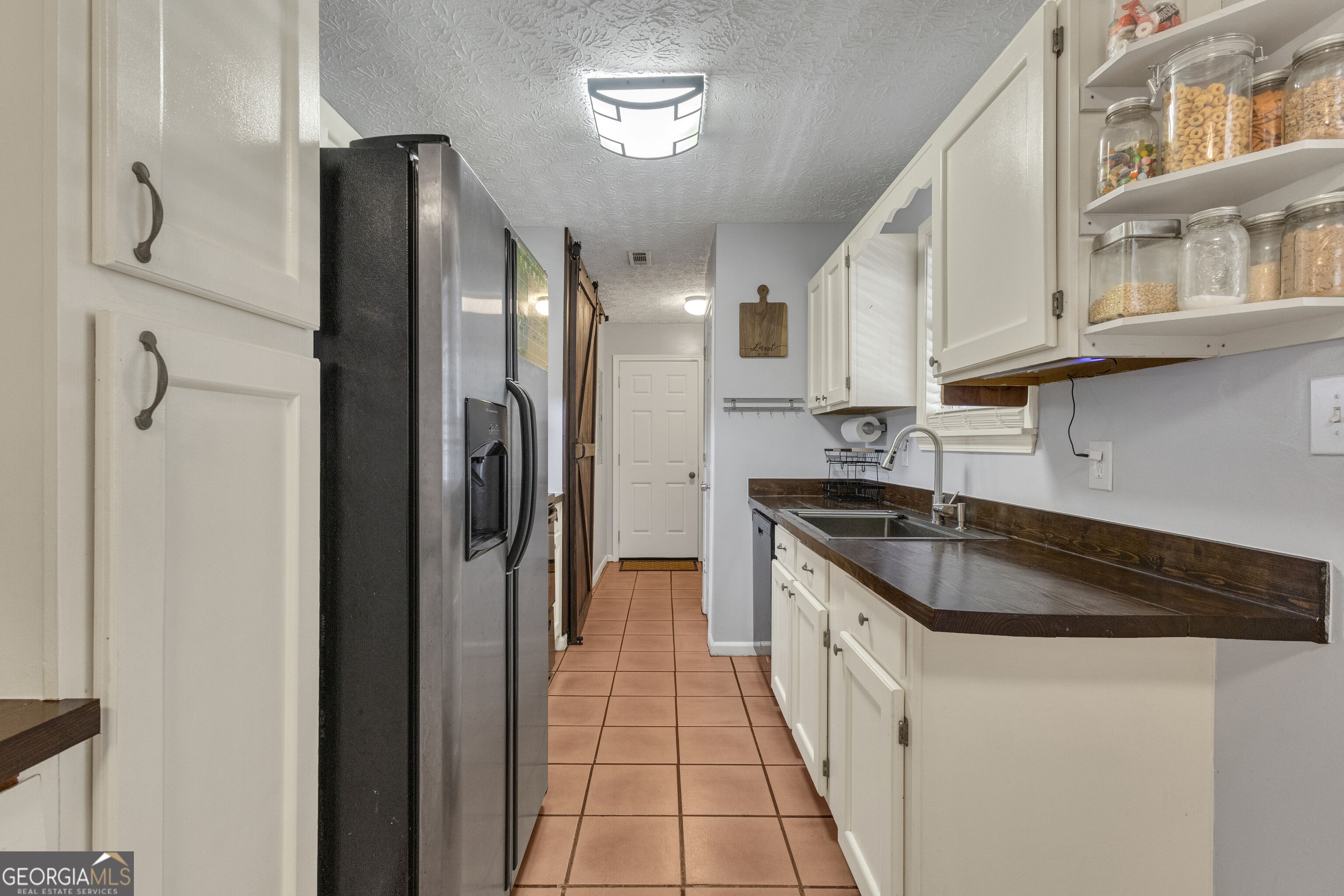 25 Overview Place Property Photo 27