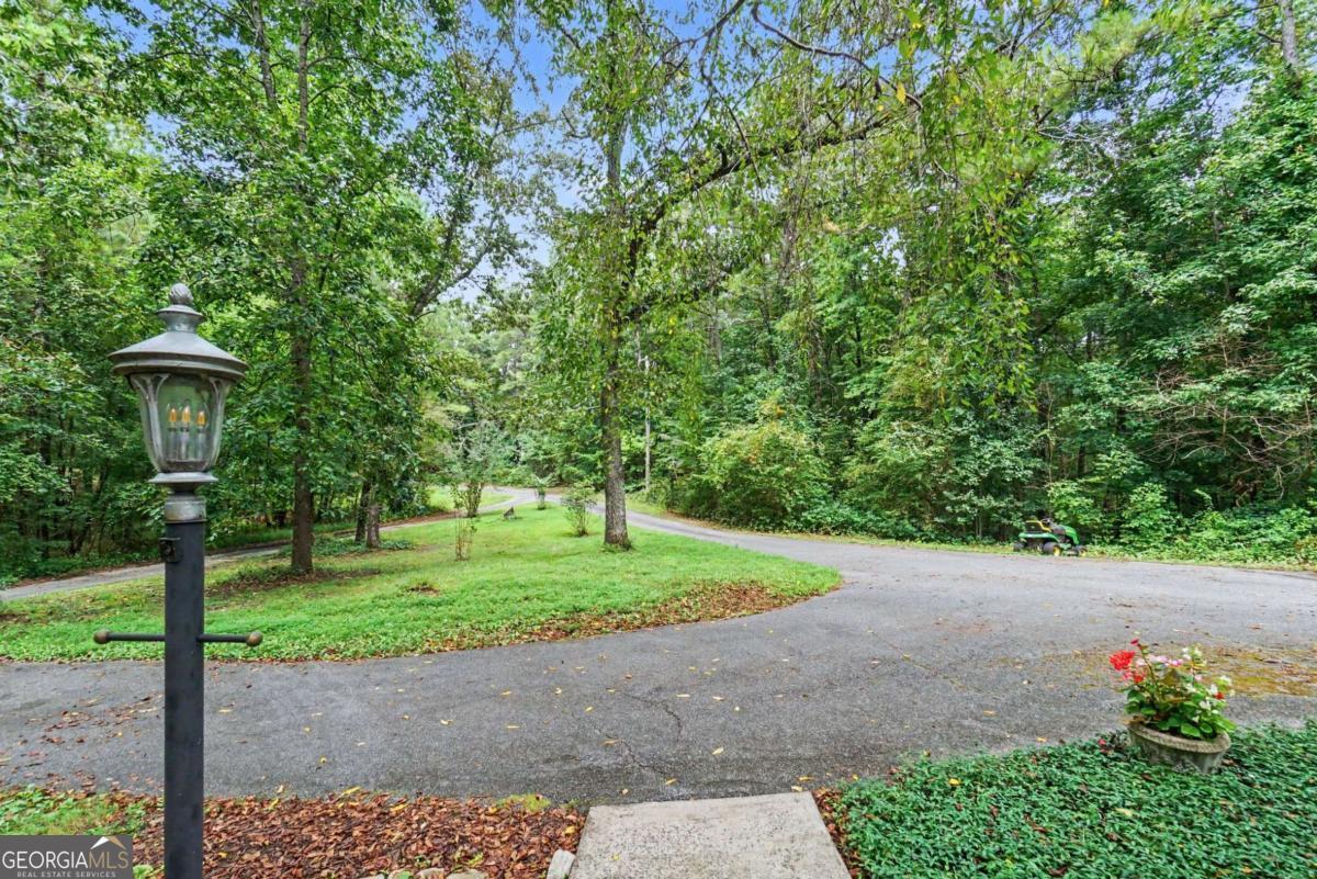 25 Woodall Road Se Property Photo 4