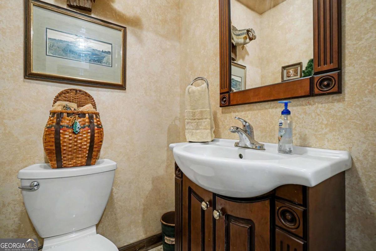 25 Woodall Road Se Property Photo 13