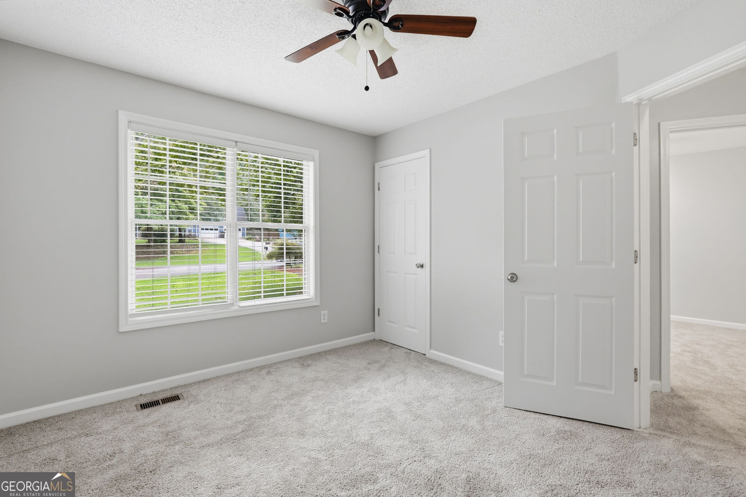 13 Finch Court Se Property Photo 18