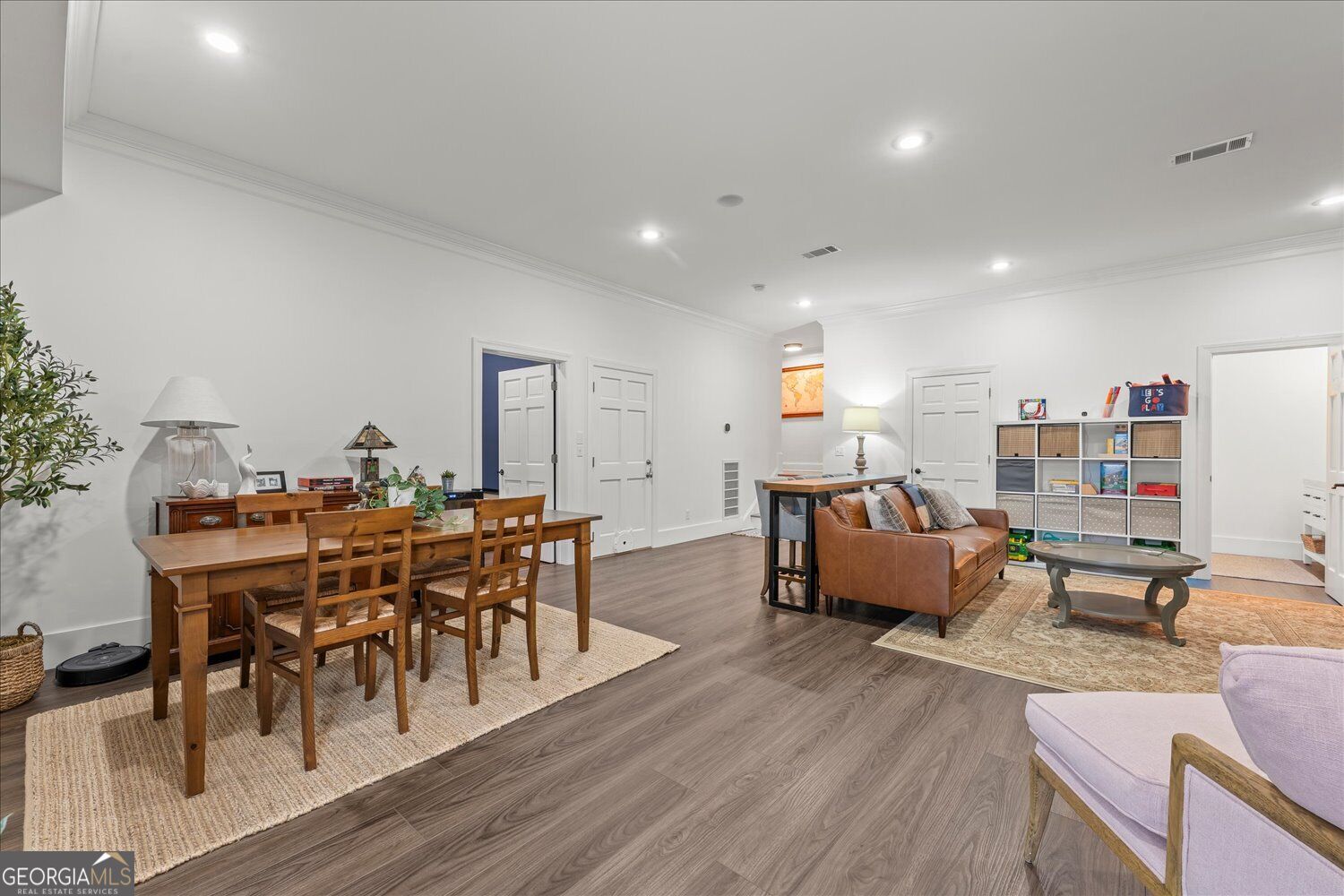 2649 Amity Road Property Photo 32