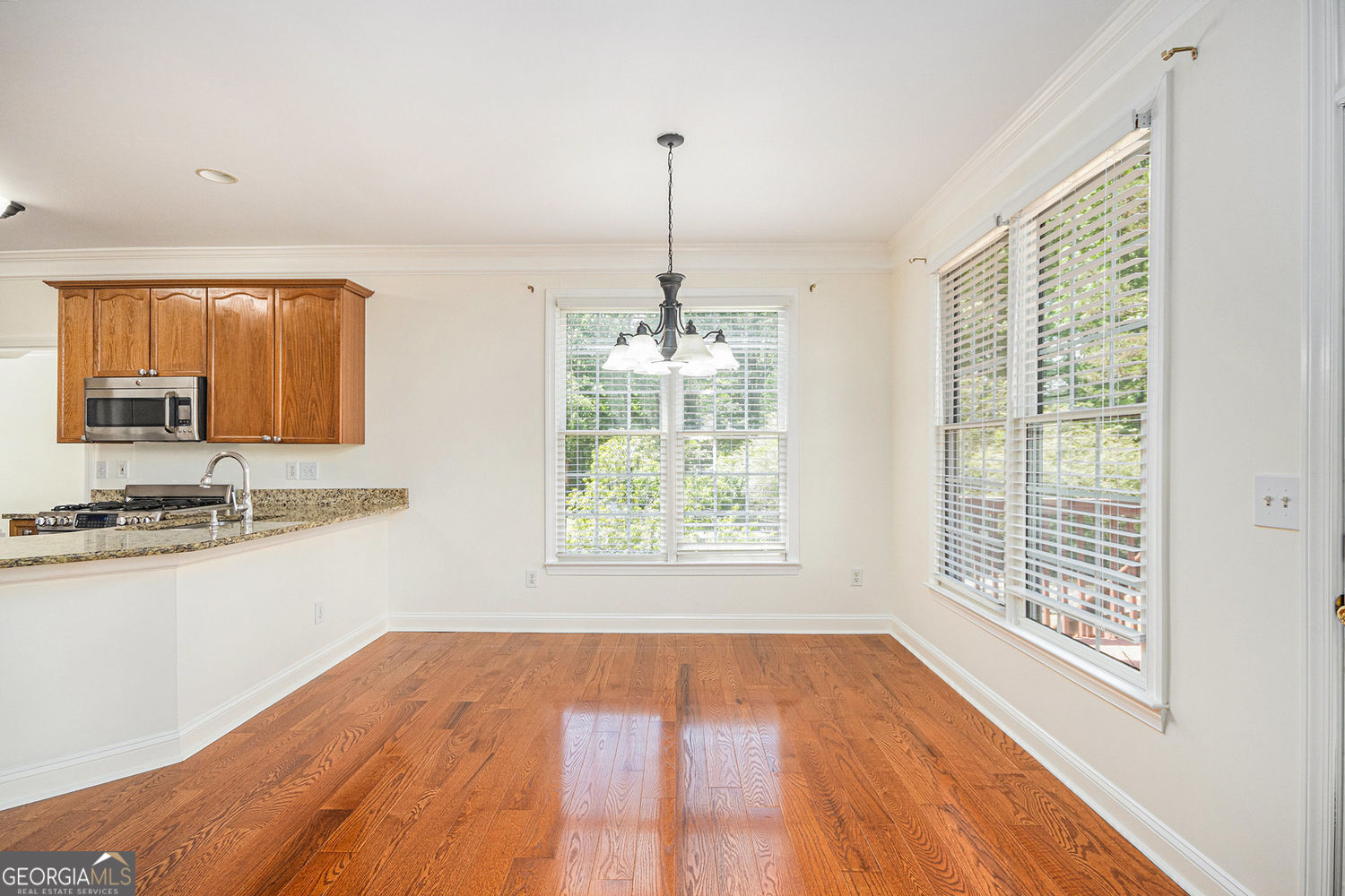 225 S Shore Terrace Property Photo 18