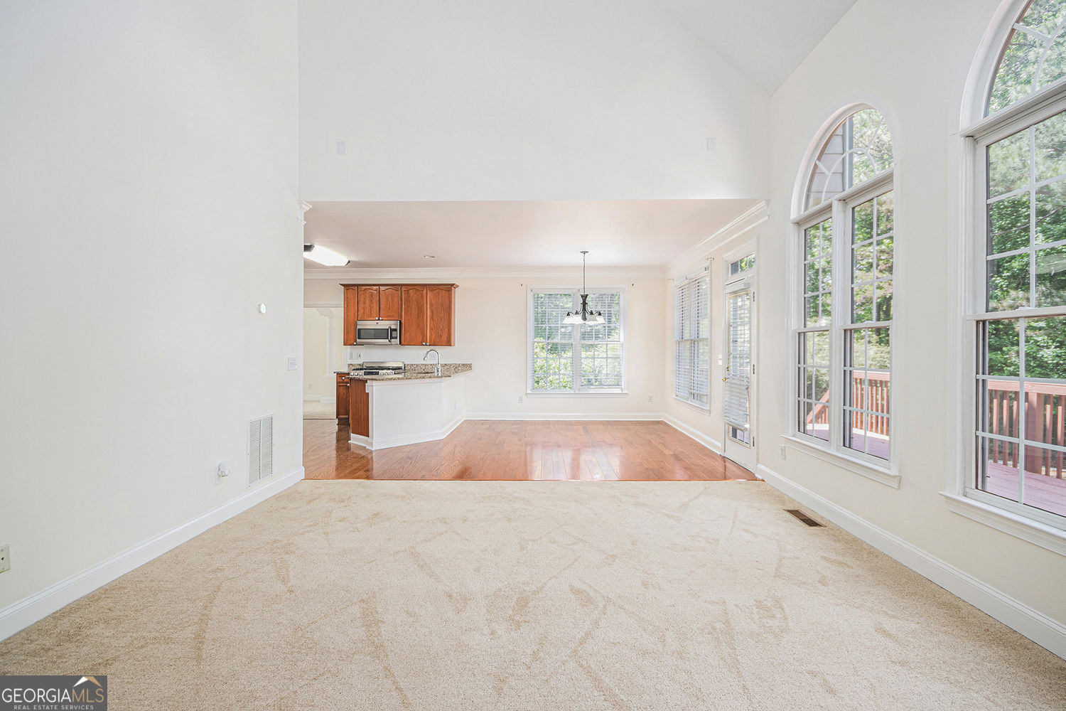 225 S Shore Terrace Property Photo 19