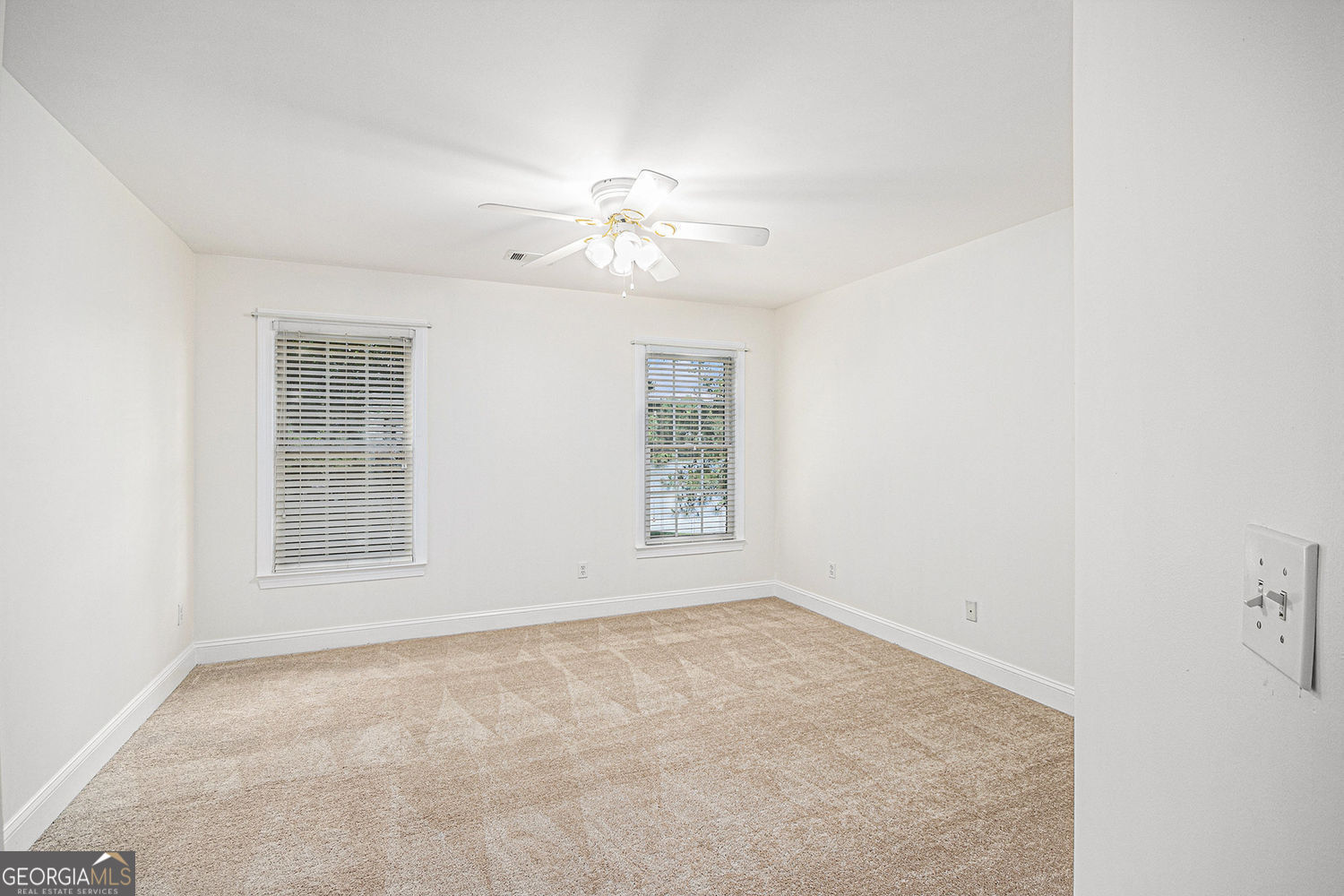 225 S Shore Terrace Property Photo 33