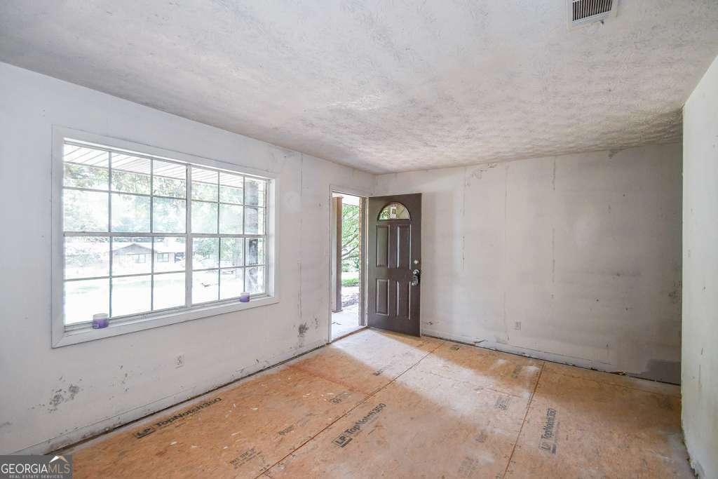 2330 Chestnut Log Loop Property Photo 3