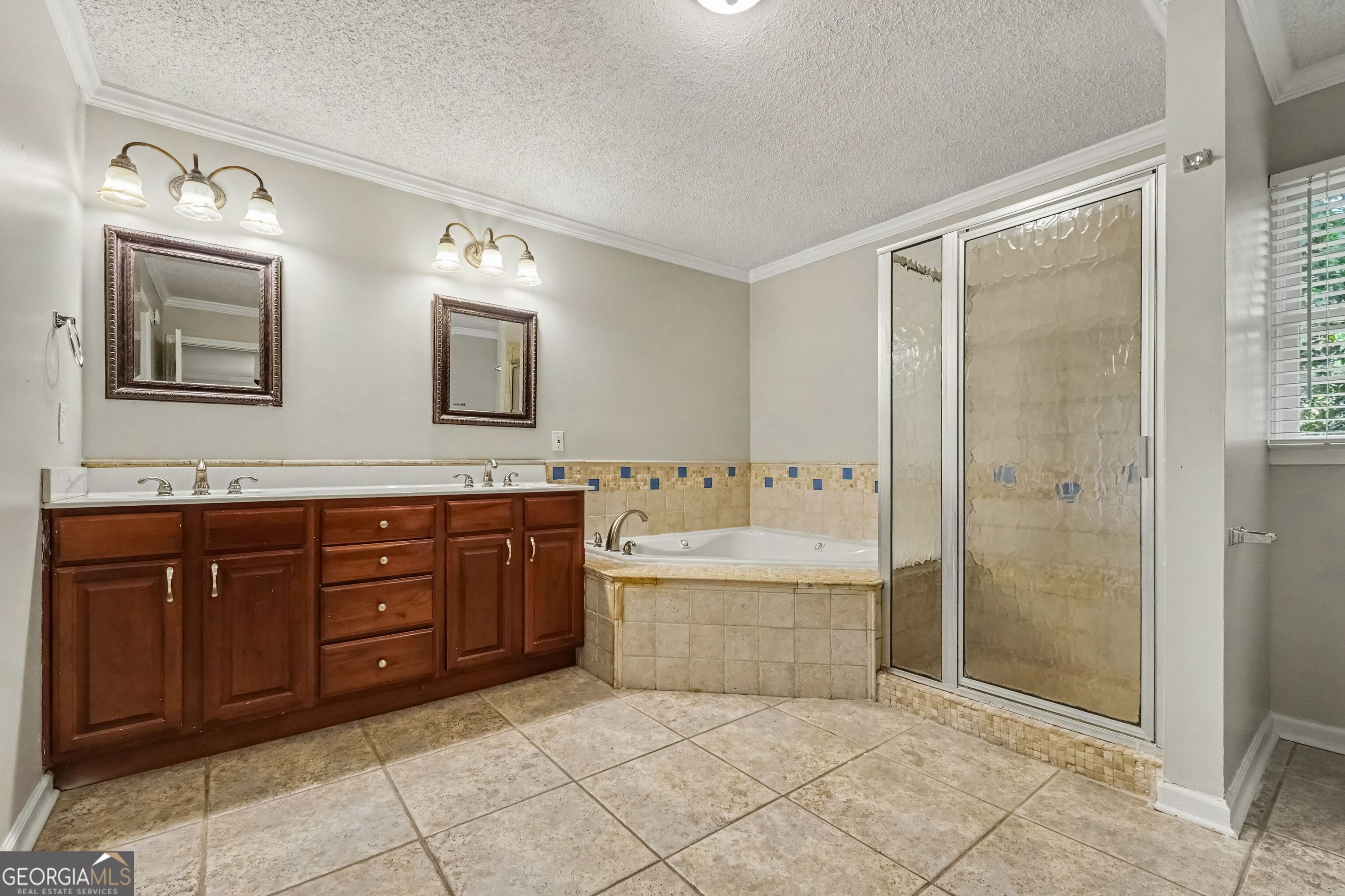 580 Westchester Circle Sw Property Photo 13