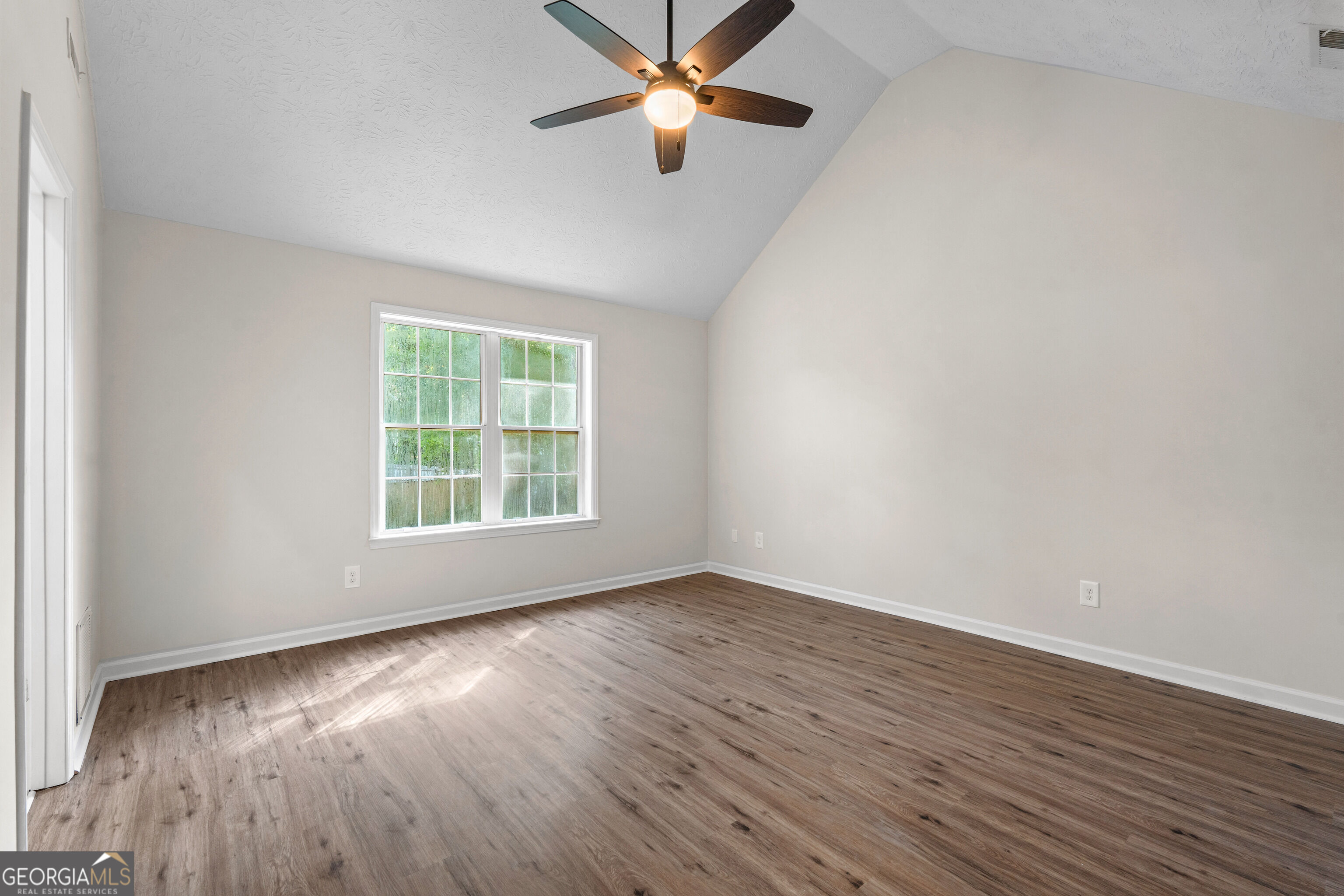 120 Woodstream Drive Property Photo 19