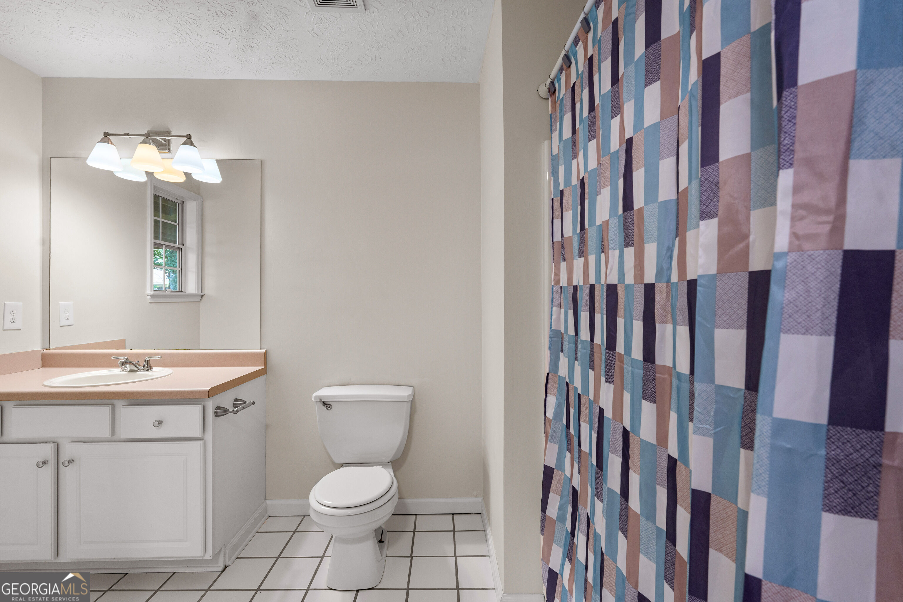 120 Woodstream Drive Property Photo 27