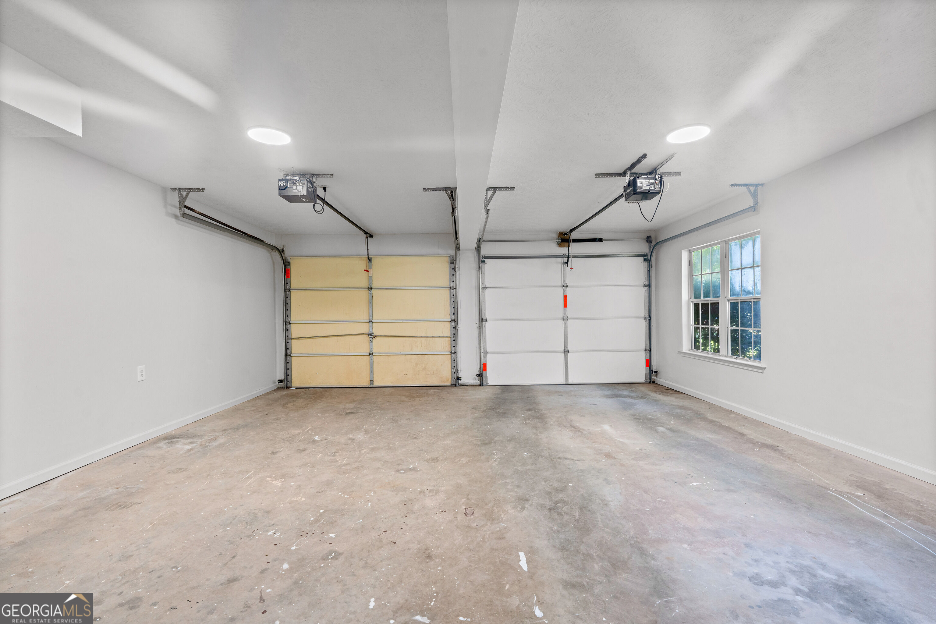 120 Woodstream Drive Property Photo 42