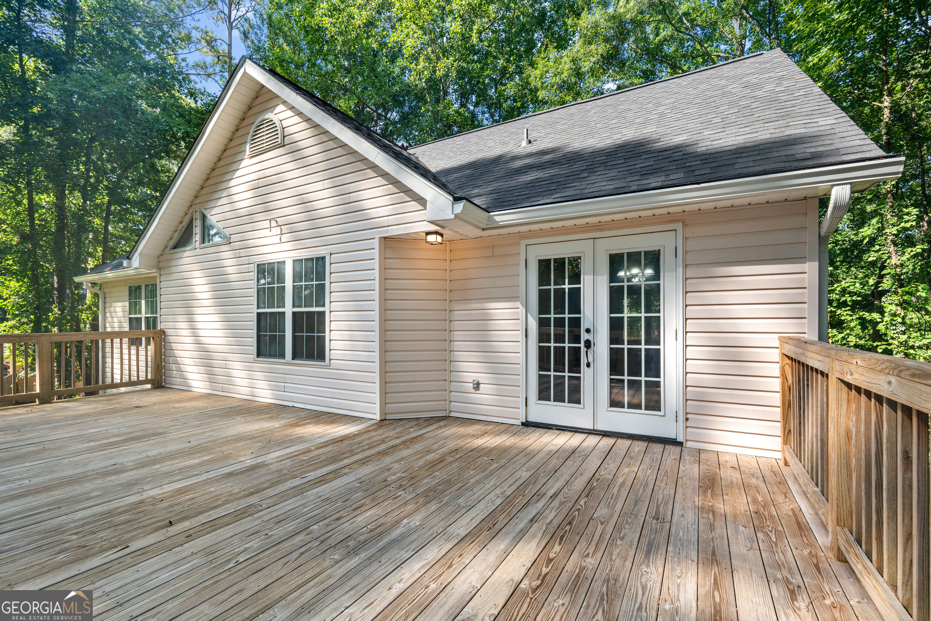 120 Woodstream Drive Property Photo 47