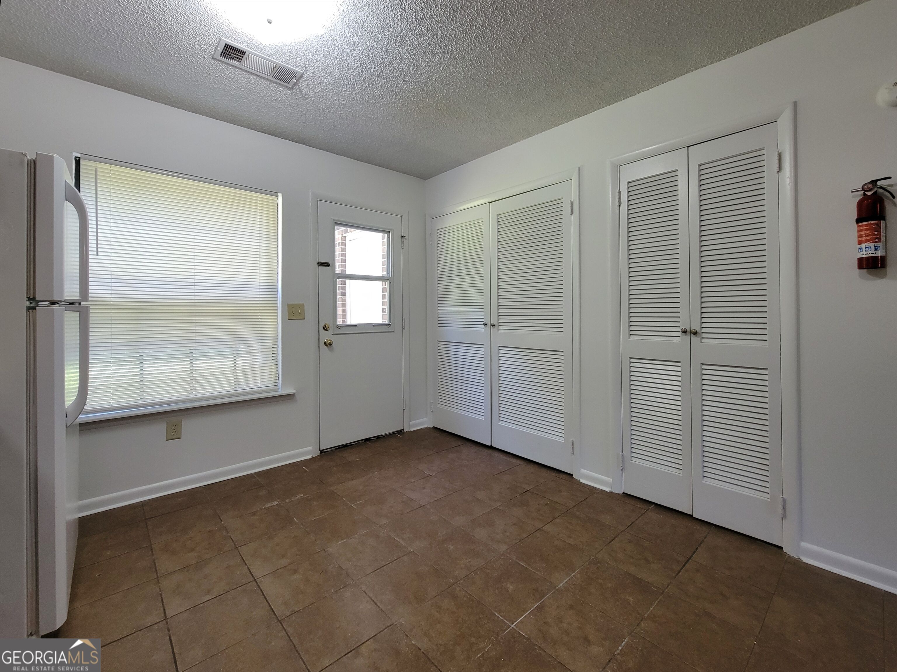 4570 Highway 53 # 10 Property Photo 4