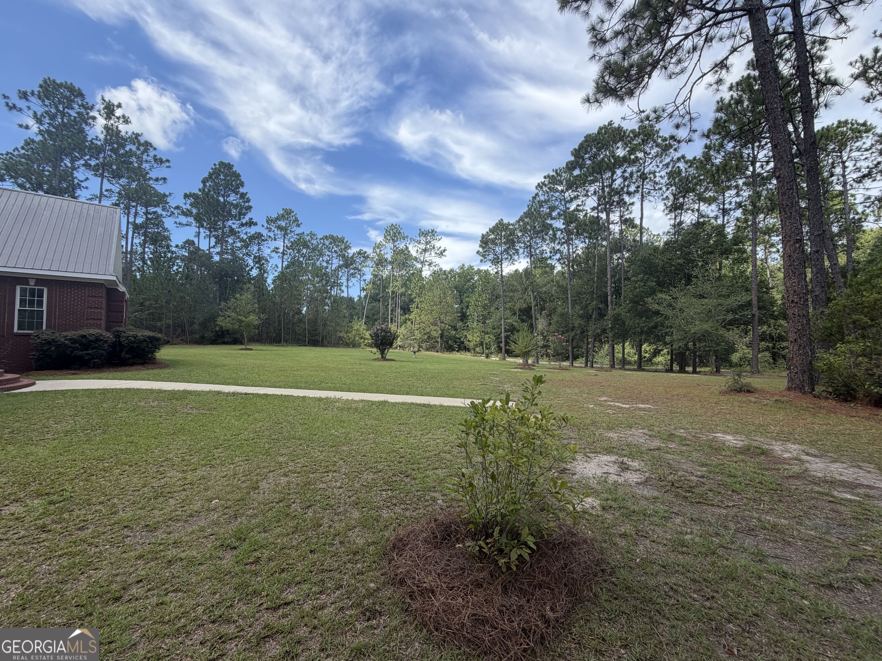 24 Peterson Lane Property Photo 10