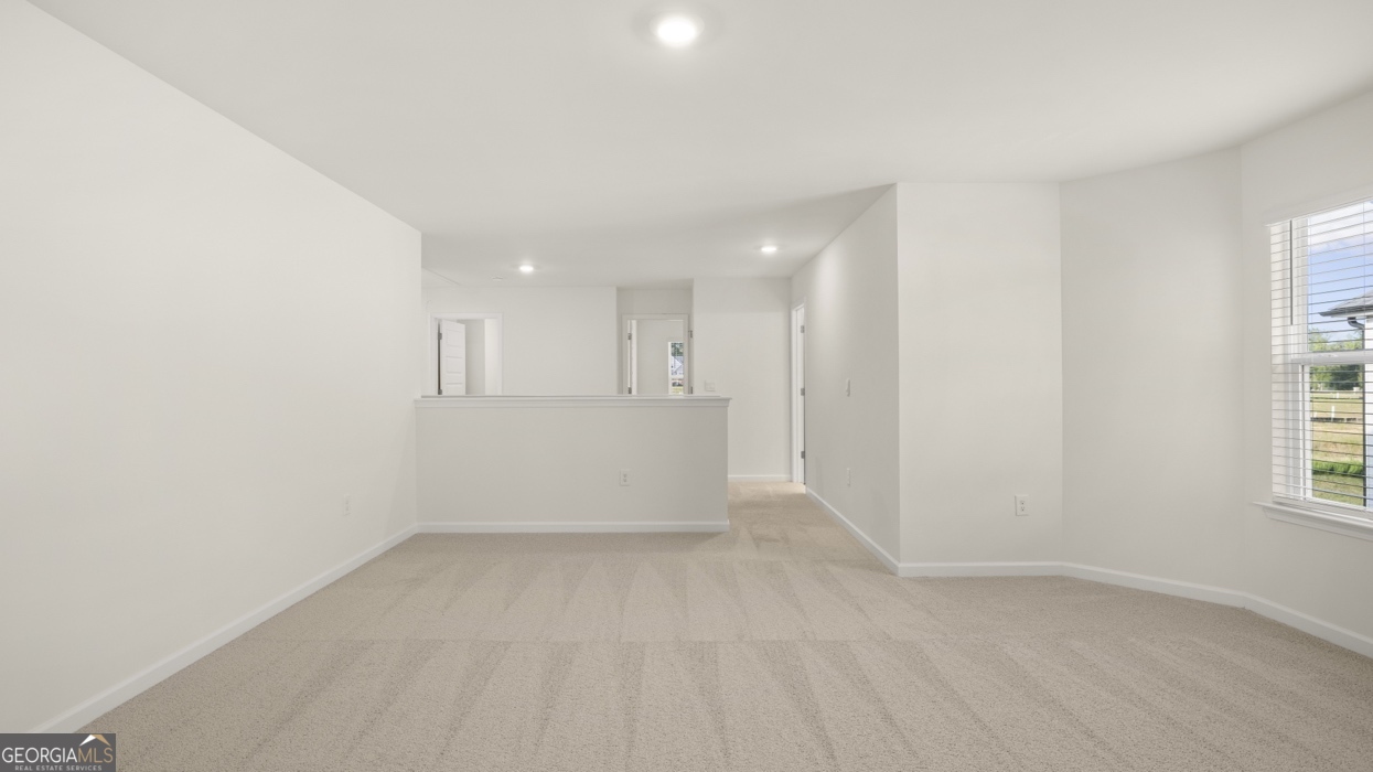 13425 Whitman Lane Se Property Photo 16