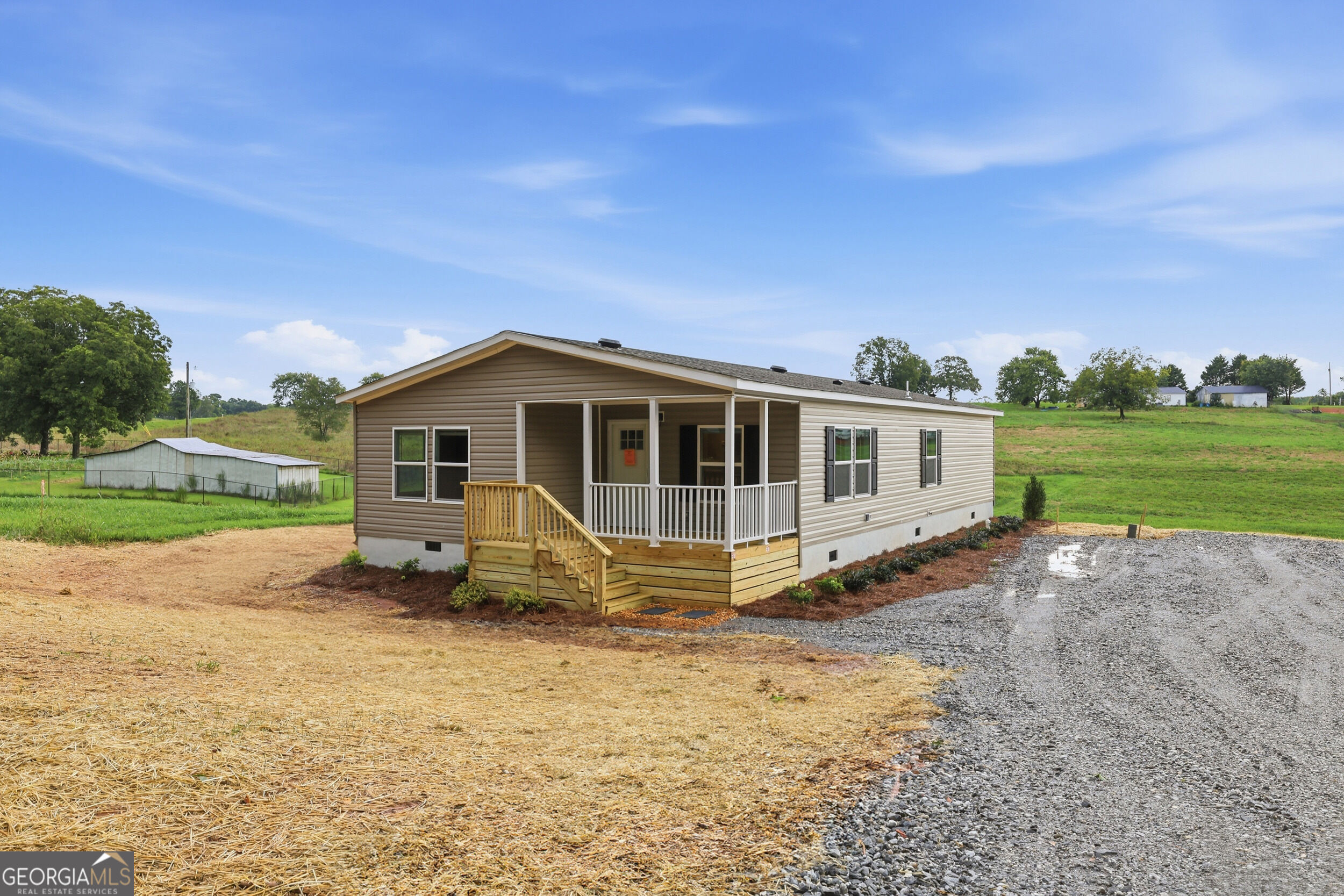 915 Smith Loop Road