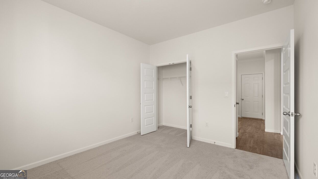 13418 Whitman Lane Se Property Photo 25