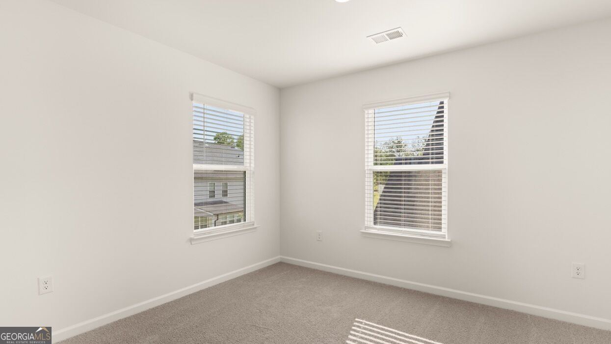 13418 Whitman Lane Se Property Photo 34