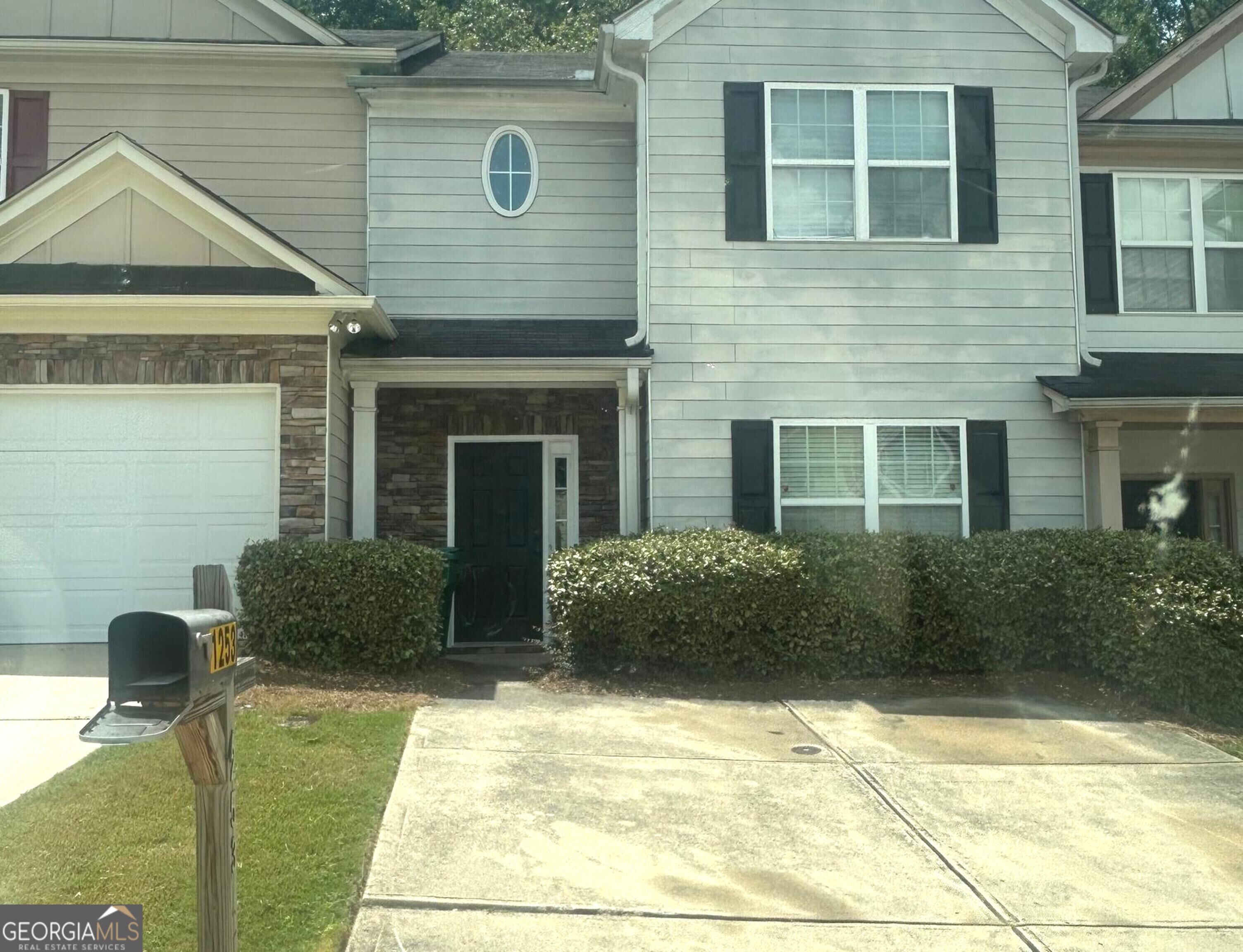 1253 Chinon Point Property Photo 14