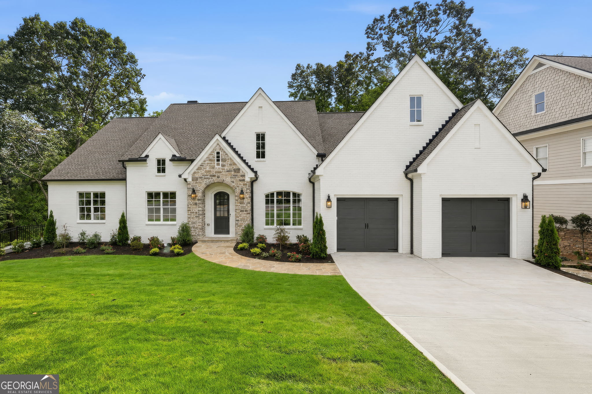 82 Ridgetop Court Property Photo 1