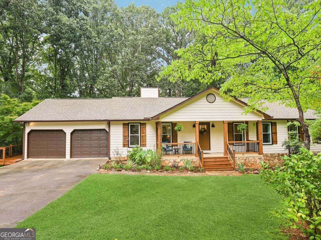 518 Picketts Crossing Property Photo 1
