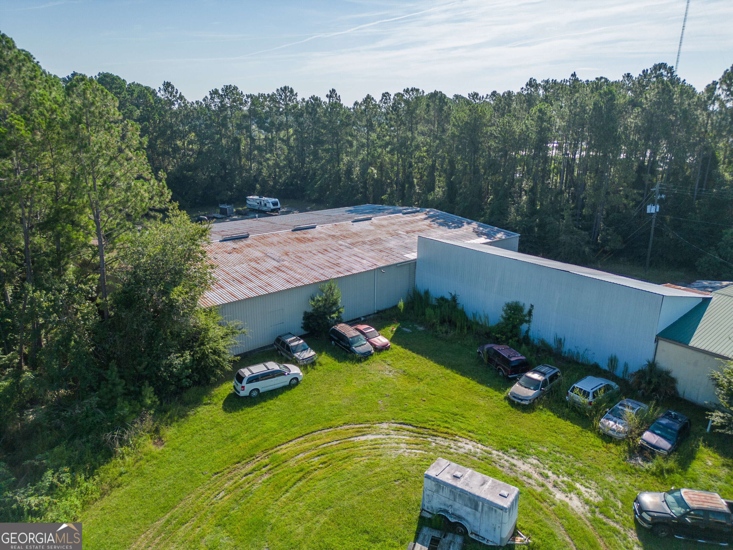 2023 Memorial Drive Property Photo 7