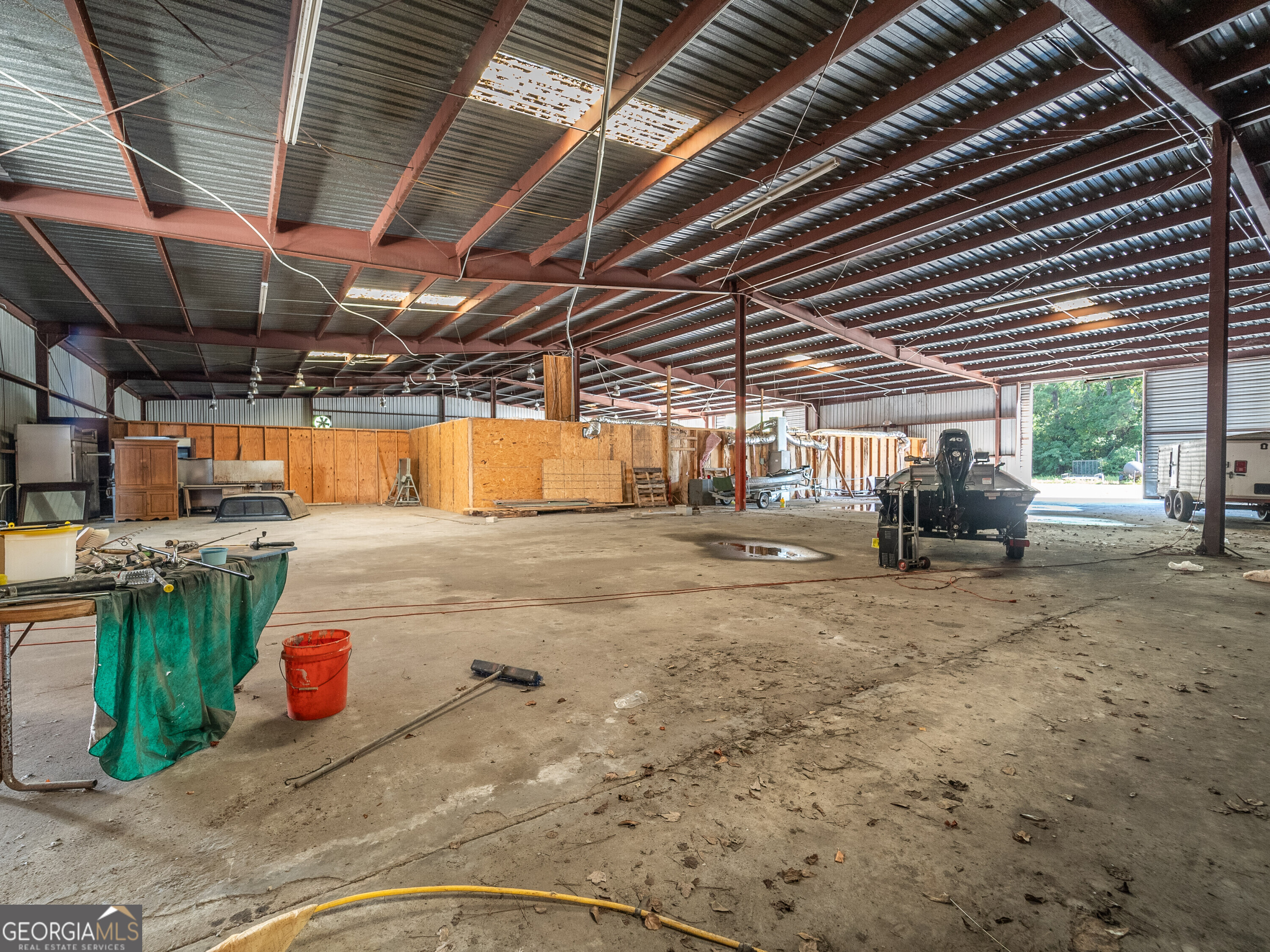 2023 Memorial Drive Property Photo 22