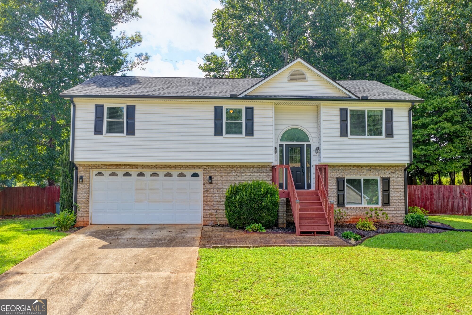 7224 Ironwood Drive Property Photo 1