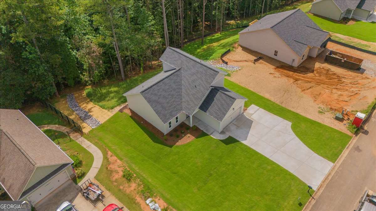 370 West Woods Drive Property Photo 48