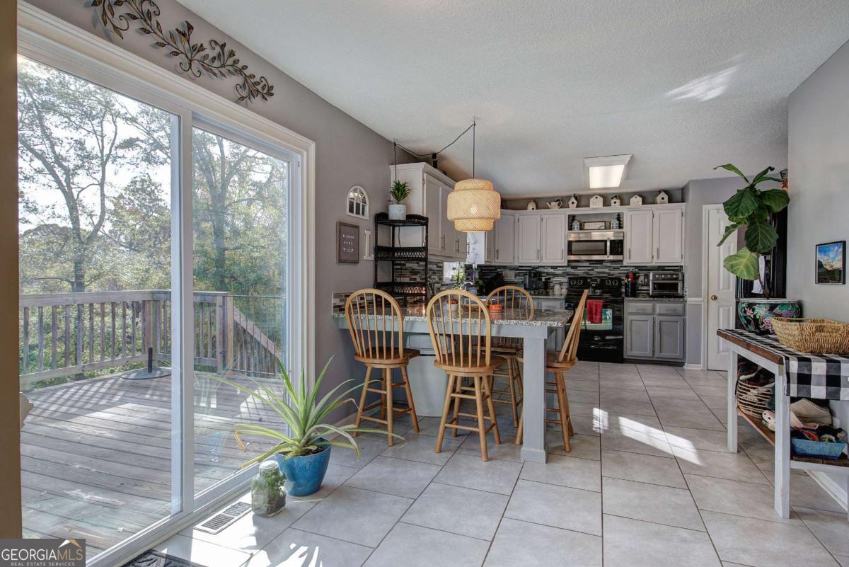 35 Miltons Walk Se Property Photo 18