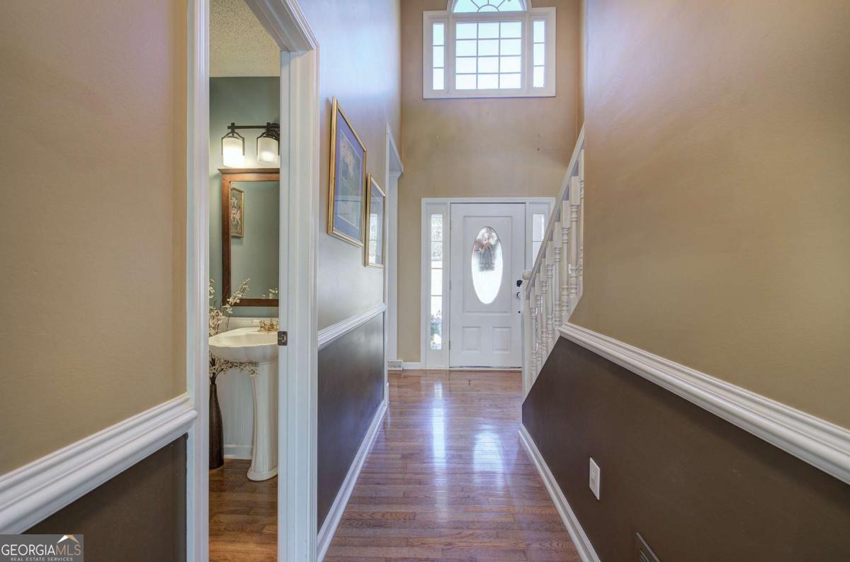 35 Miltons Walk Se Property Photo 27