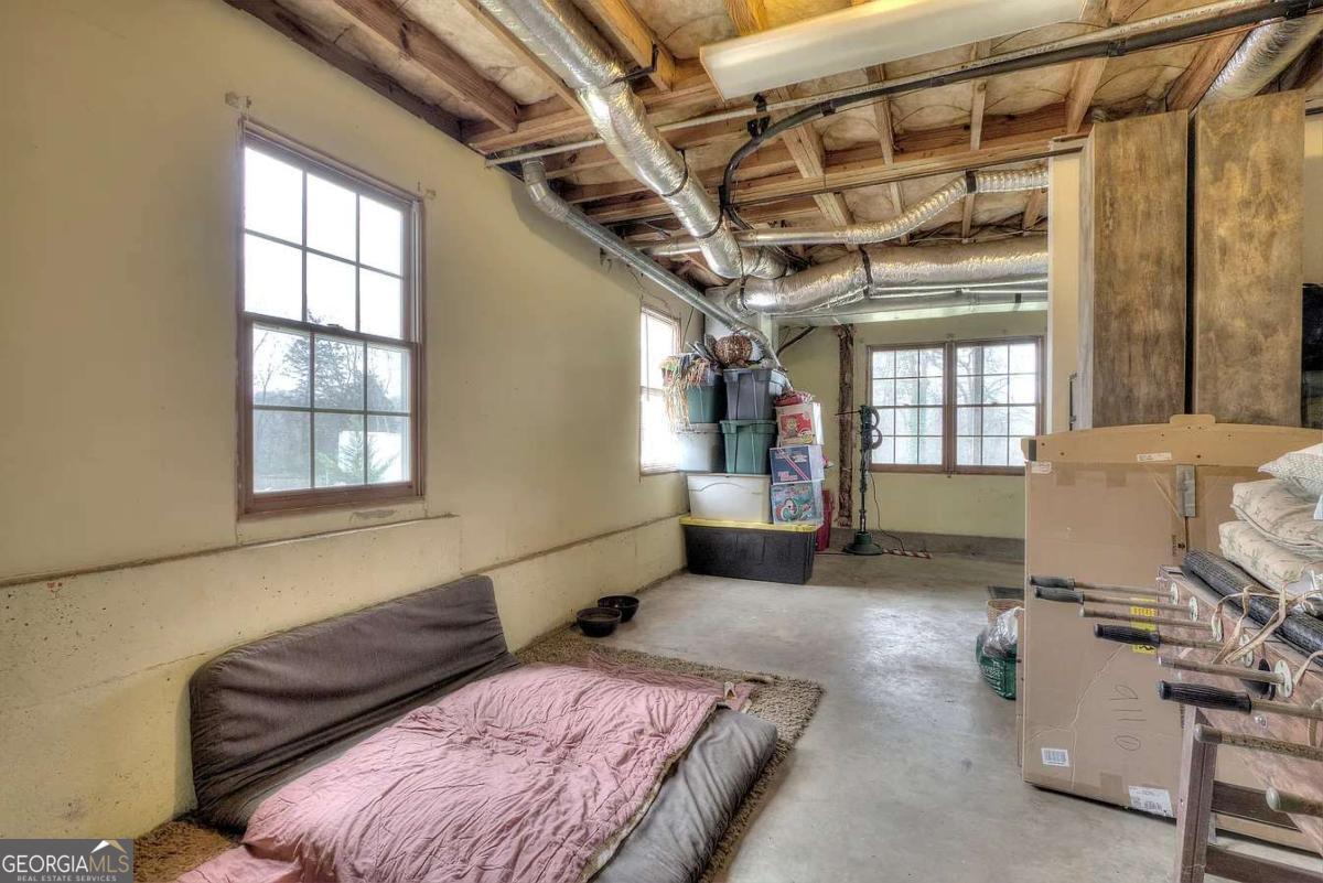 35 Miltons Walk Se Property Photo 46