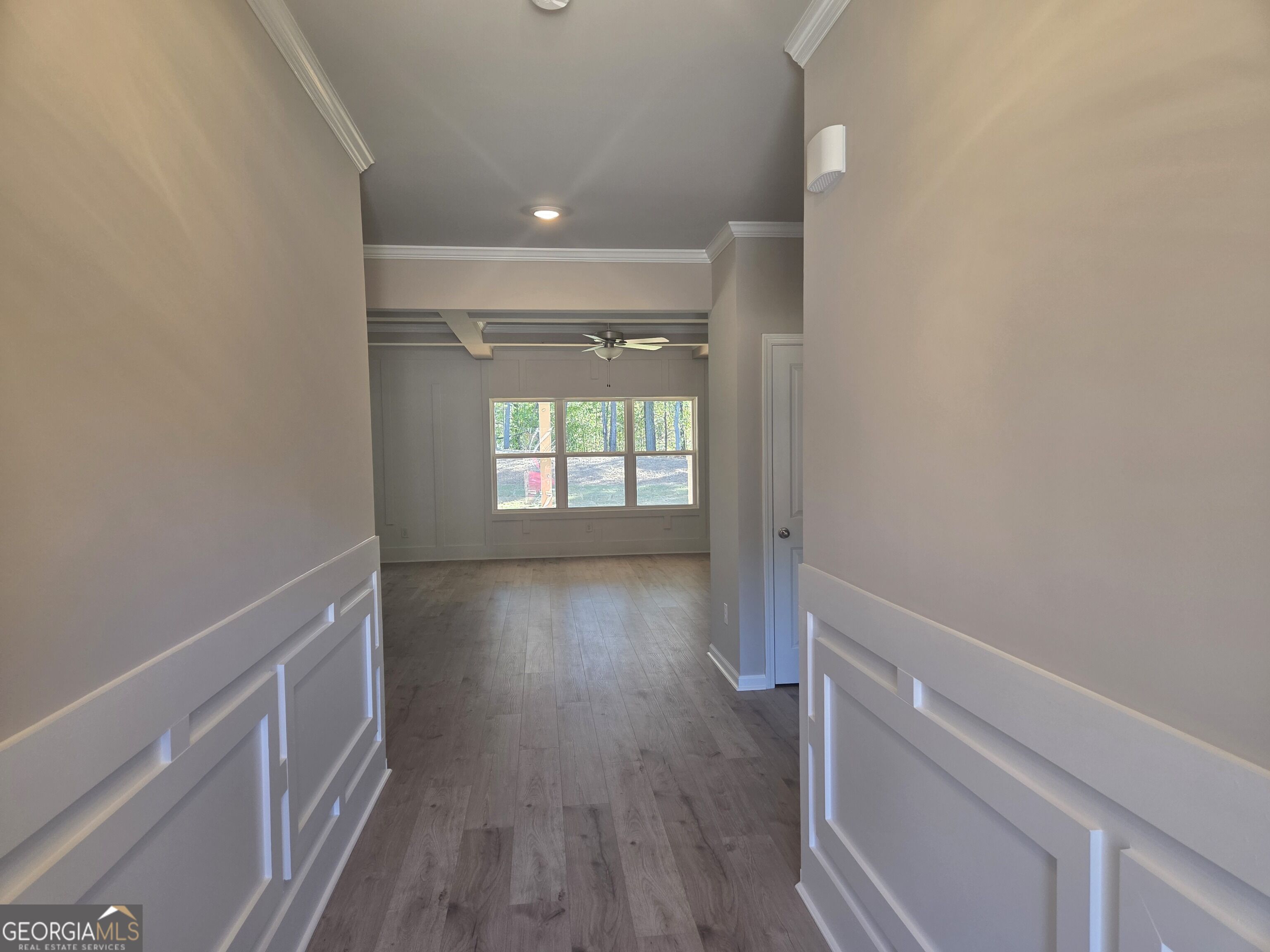 374 Meadows Drive Property Photo 5