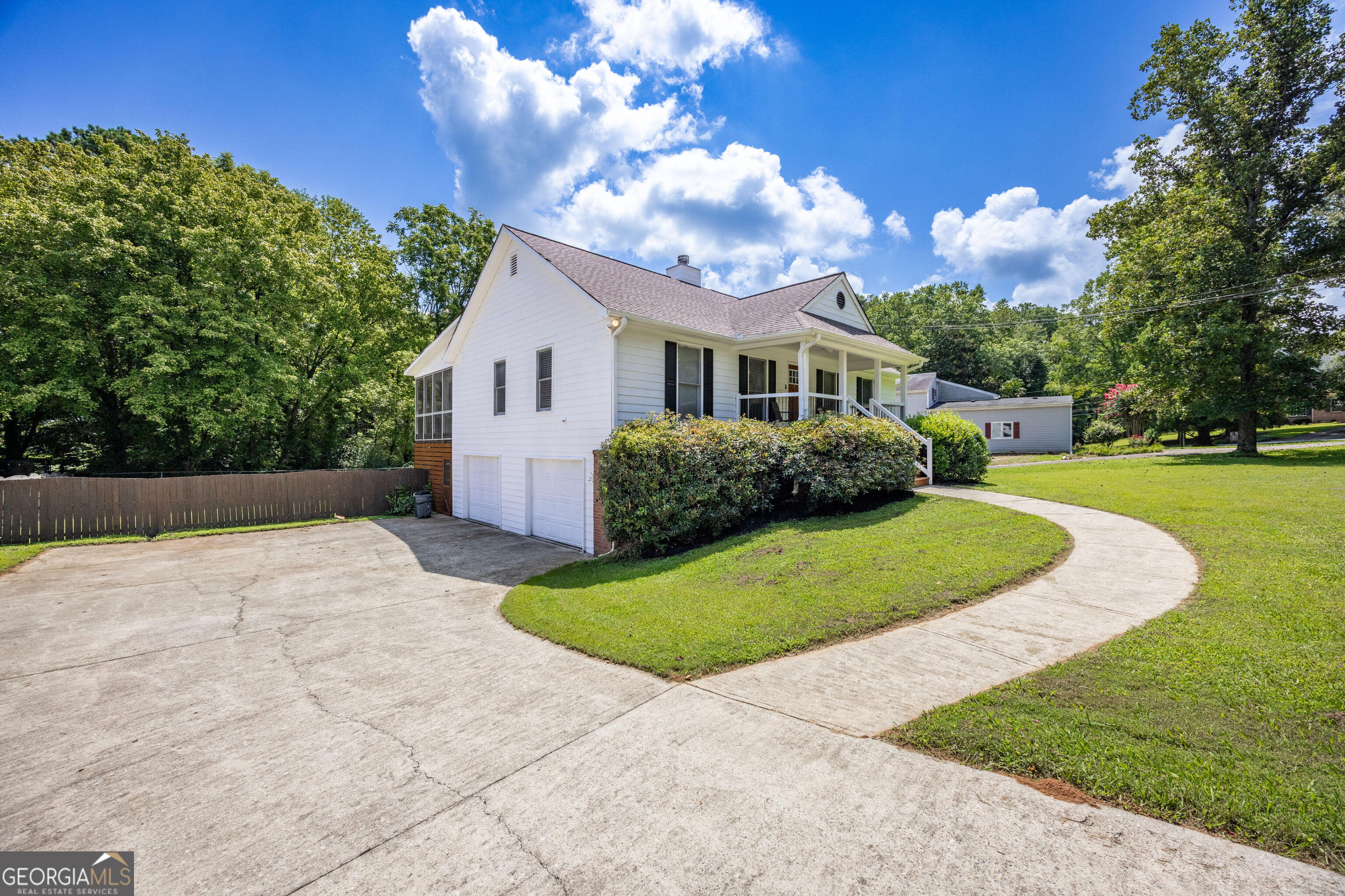 31 Mcwhorter Street Property Photo 2