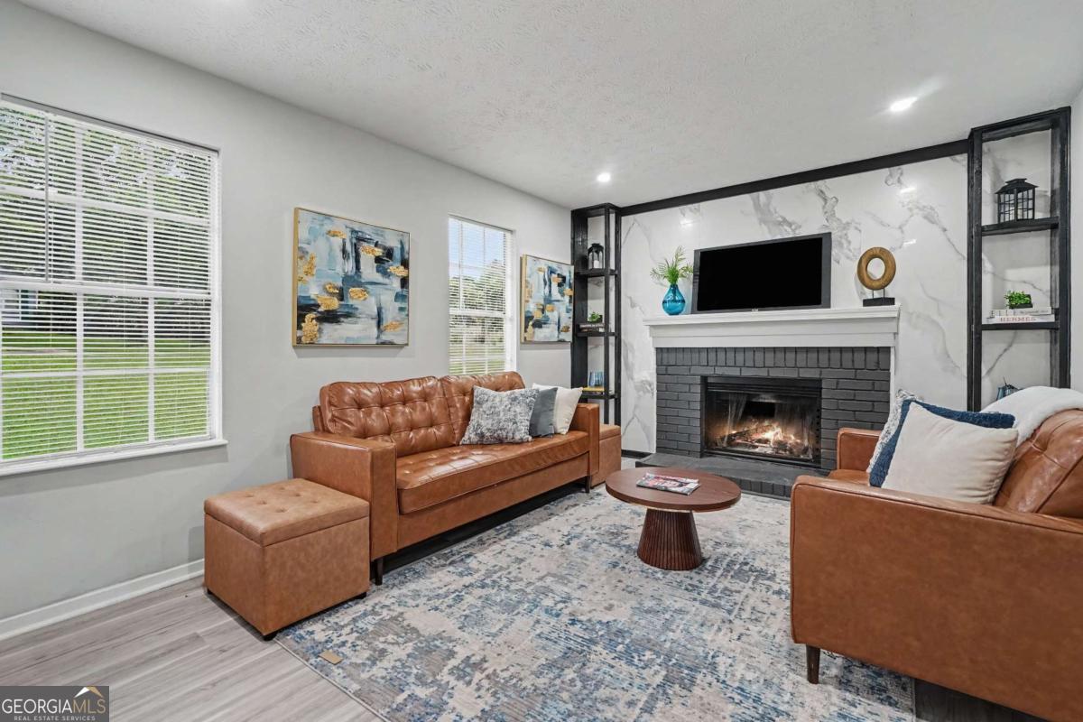4584 Garden Hills Drive Property Photo 8