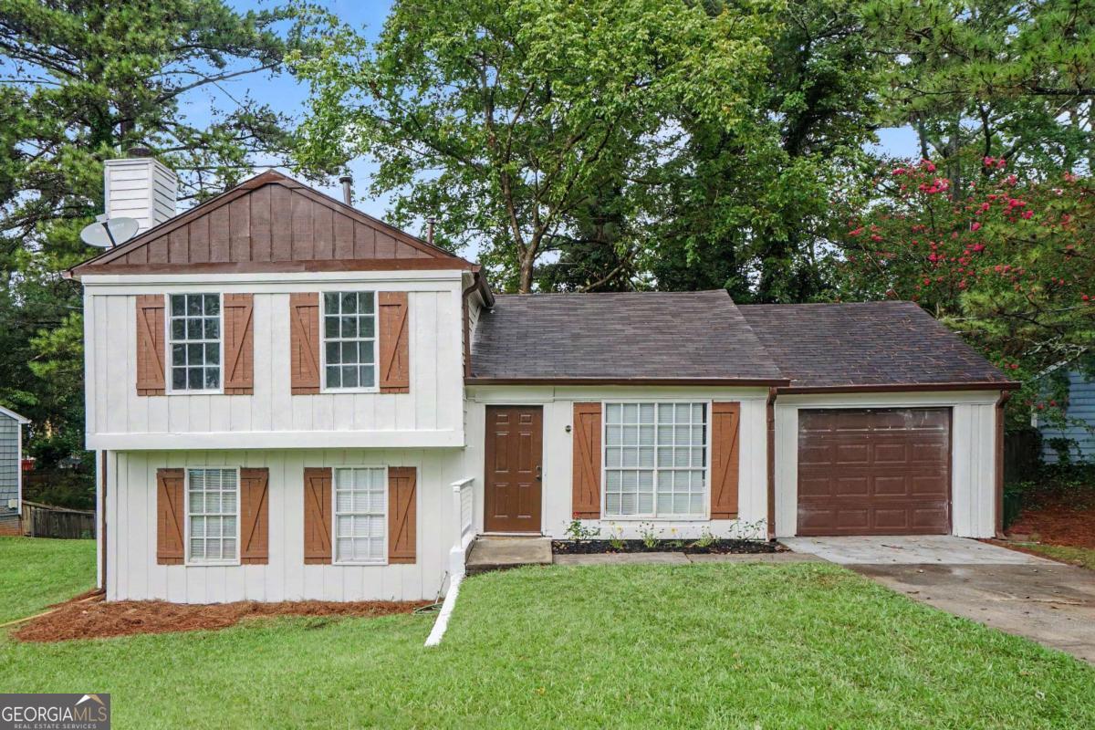 4584 Garden Hills Drive Property Photo 23