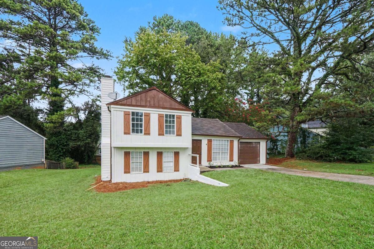 4584 Garden Hills Drive Property Photo 24
