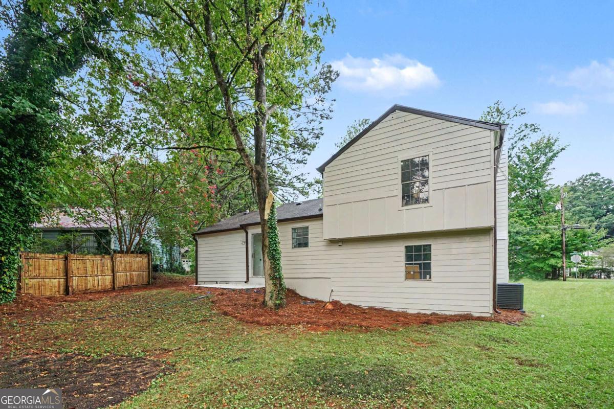 4584 Garden Hills Drive Property Photo 26